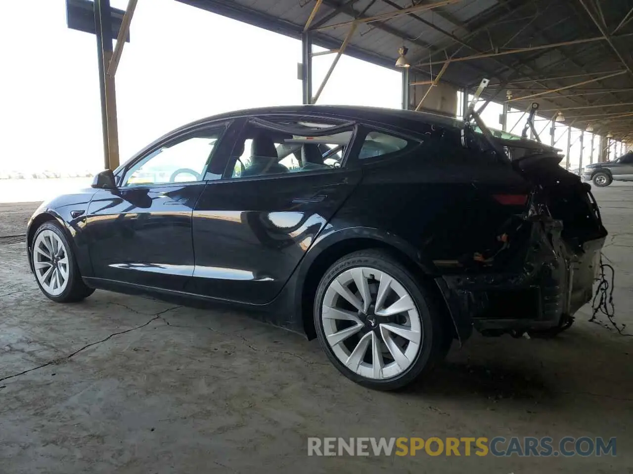 2 Photograph of a damaged car 5YJ3E1EA3NF303997 TESLA MODEL 3 2022