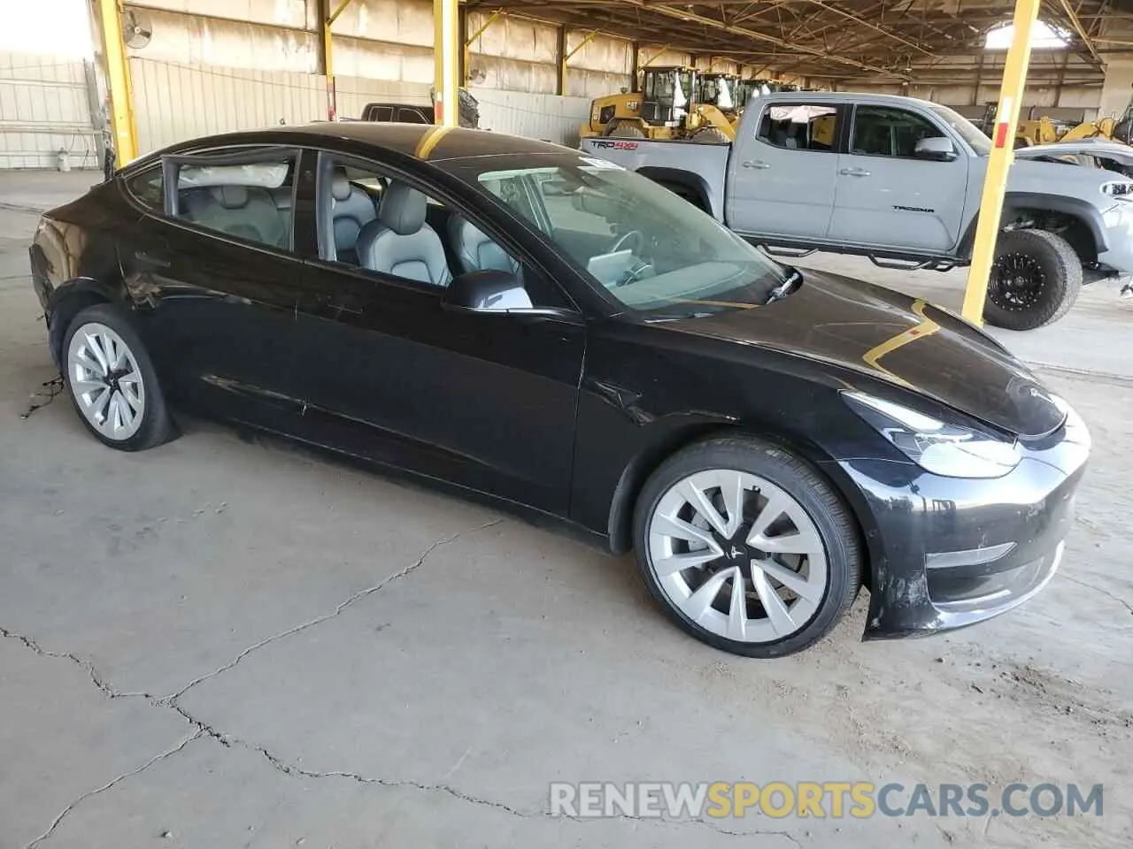 4 Photograph of a damaged car 5YJ3E1EA3NF303997 TESLA MODEL 3 2022