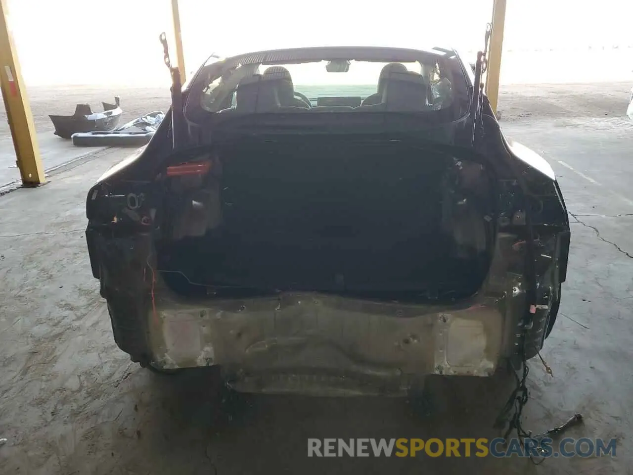 6 Photograph of a damaged car 5YJ3E1EA3NF303997 TESLA MODEL 3 2022