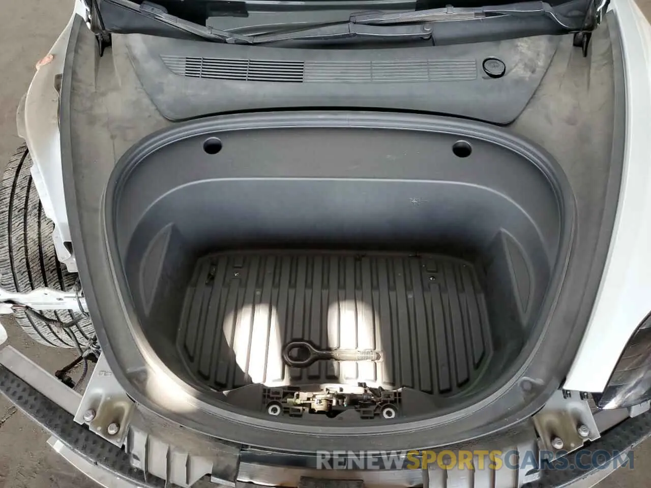 11 Photograph of a damaged car 5YJ3E1EA3NF304468 TESLA MODEL 3 2022