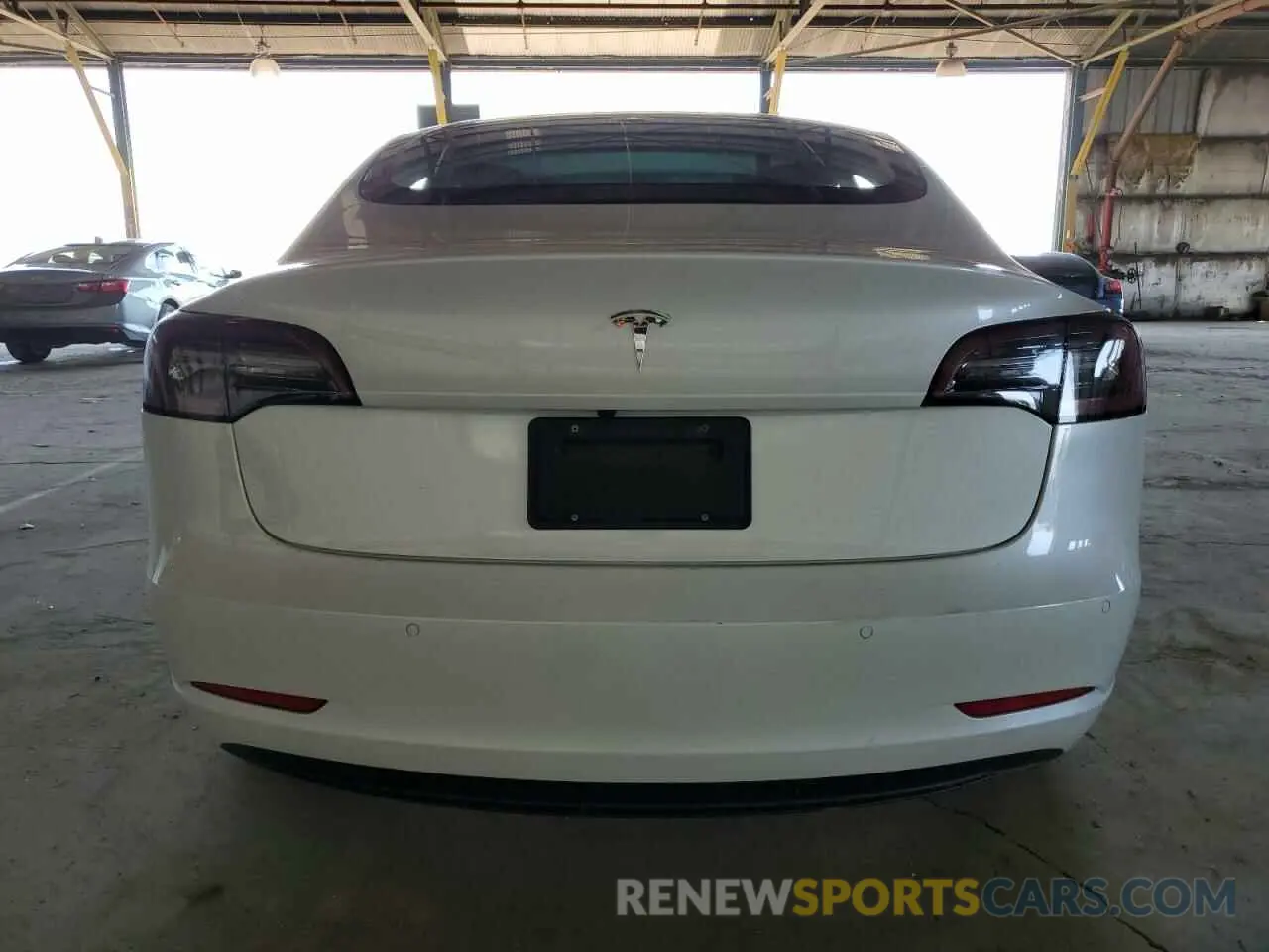 6 Photograph of a damaged car 5YJ3E1EA3NF304468 TESLA MODEL 3 2022