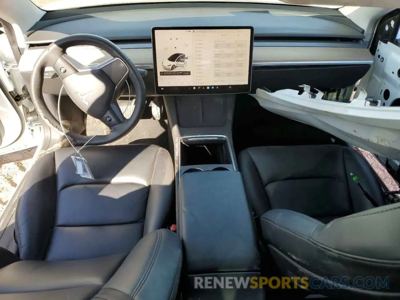 8 Photograph of a damaged car 5YJ3E1EA3NF304468 TESLA MODEL 3 2022