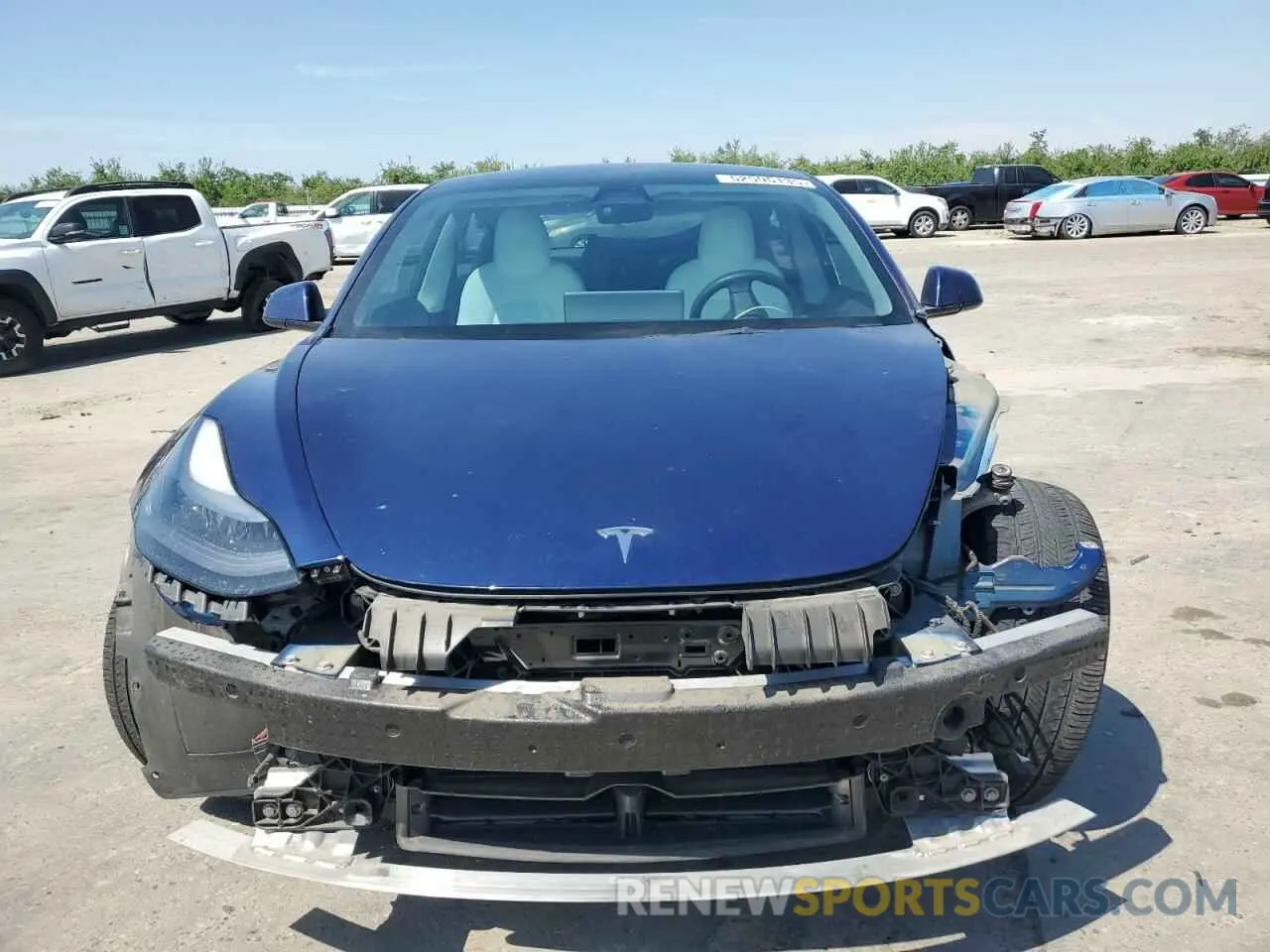 5 Photograph of a damaged car 5YJ3E1EA3NF311758 TESLA MODEL 3 2022