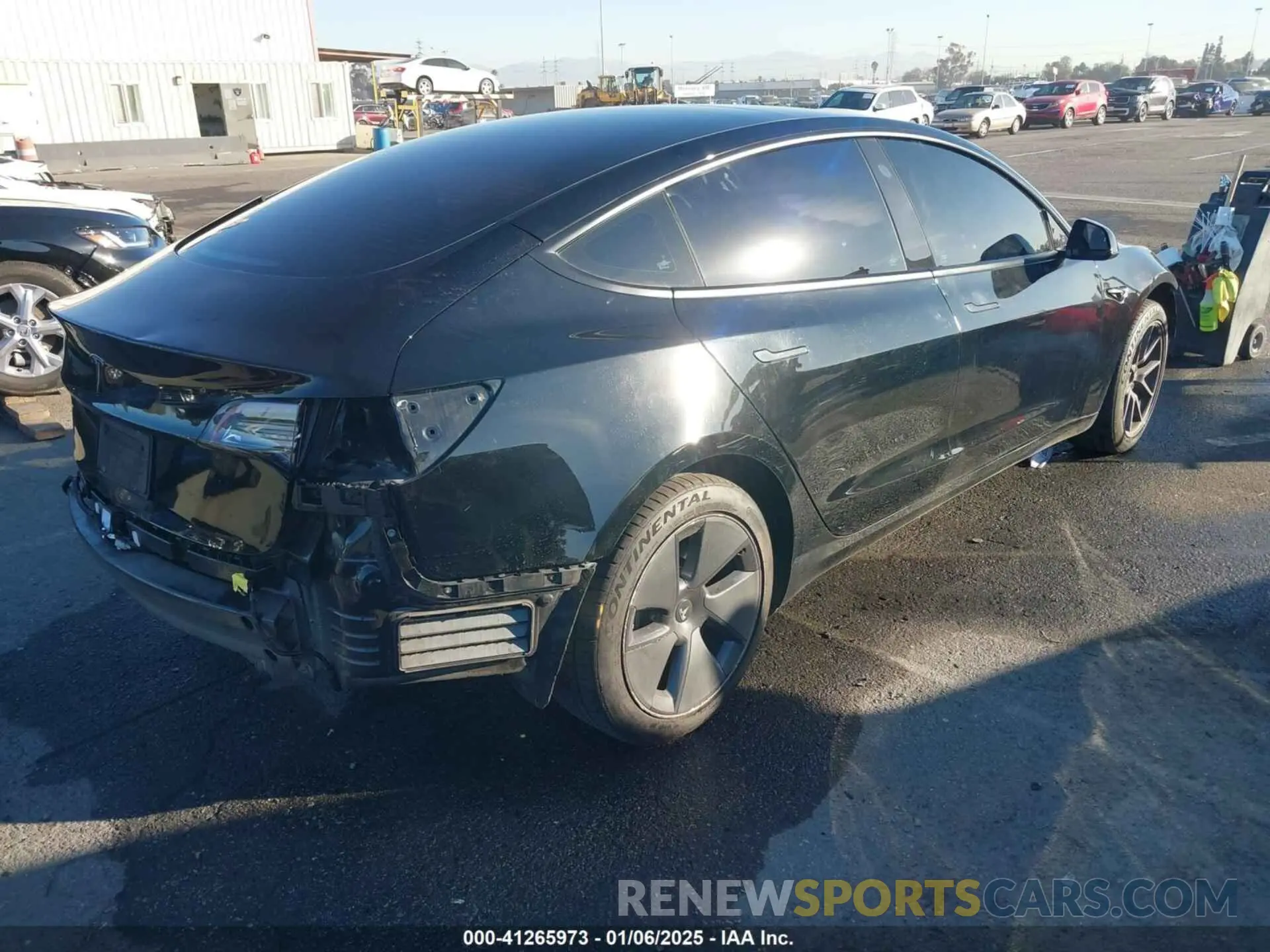 3 Photograph of a damaged car 5YJ3E1EA3NF320248 TESLA MODEL 3 2022
