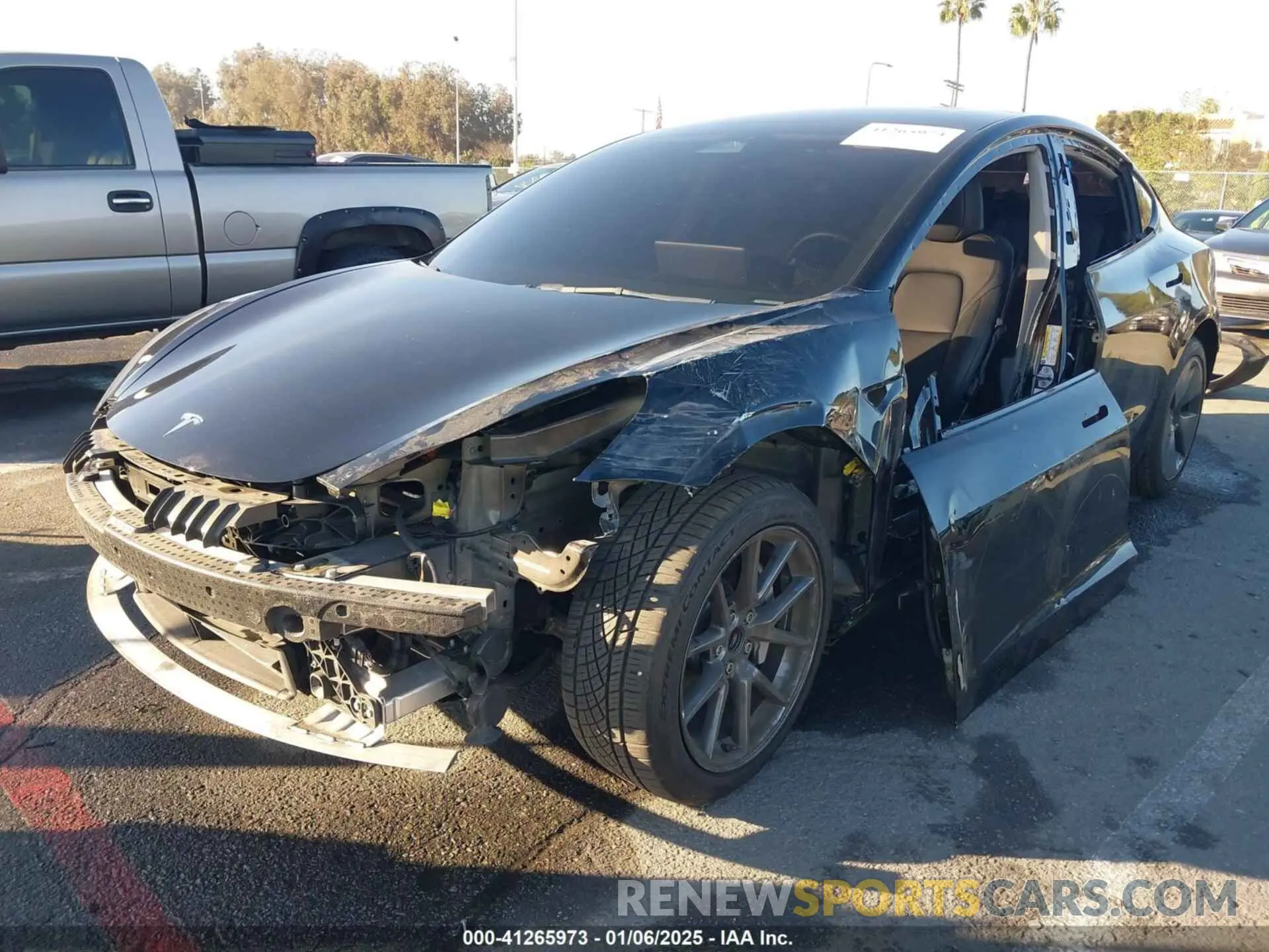 5 Photograph of a damaged car 5YJ3E1EA3NF320248 TESLA MODEL 3 2022