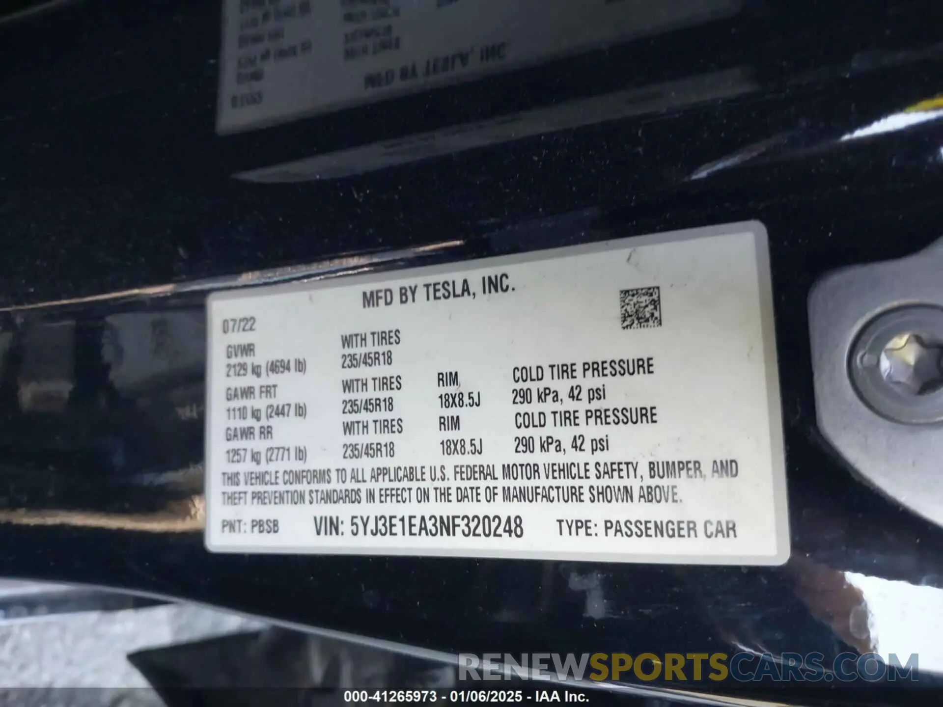 8 Photograph of a damaged car 5YJ3E1EA3NF320248 TESLA MODEL 3 2022
