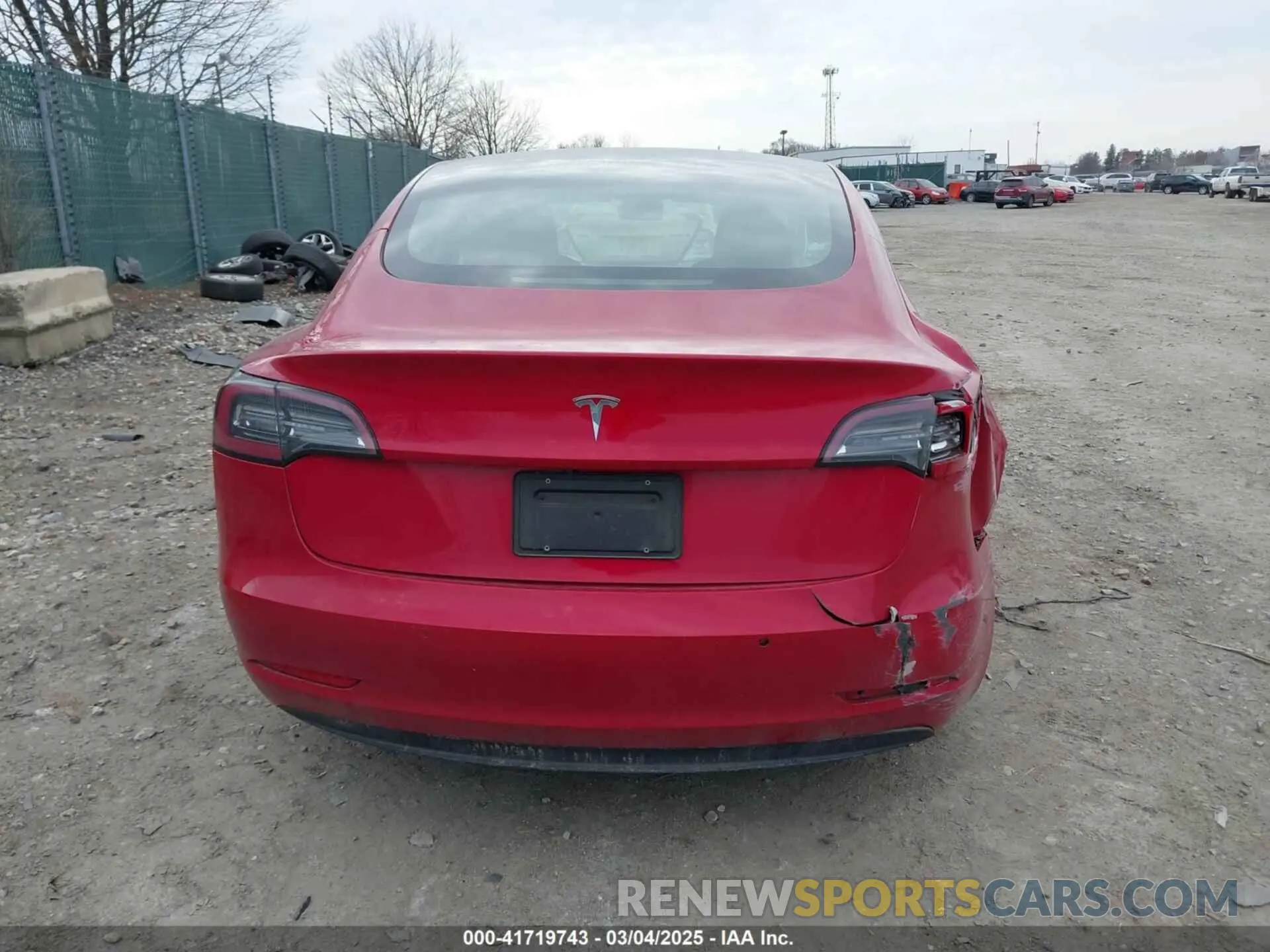 15 Photograph of a damaged car 5YJ3E1EA3NF333128 TESLA MODEL 3 2022