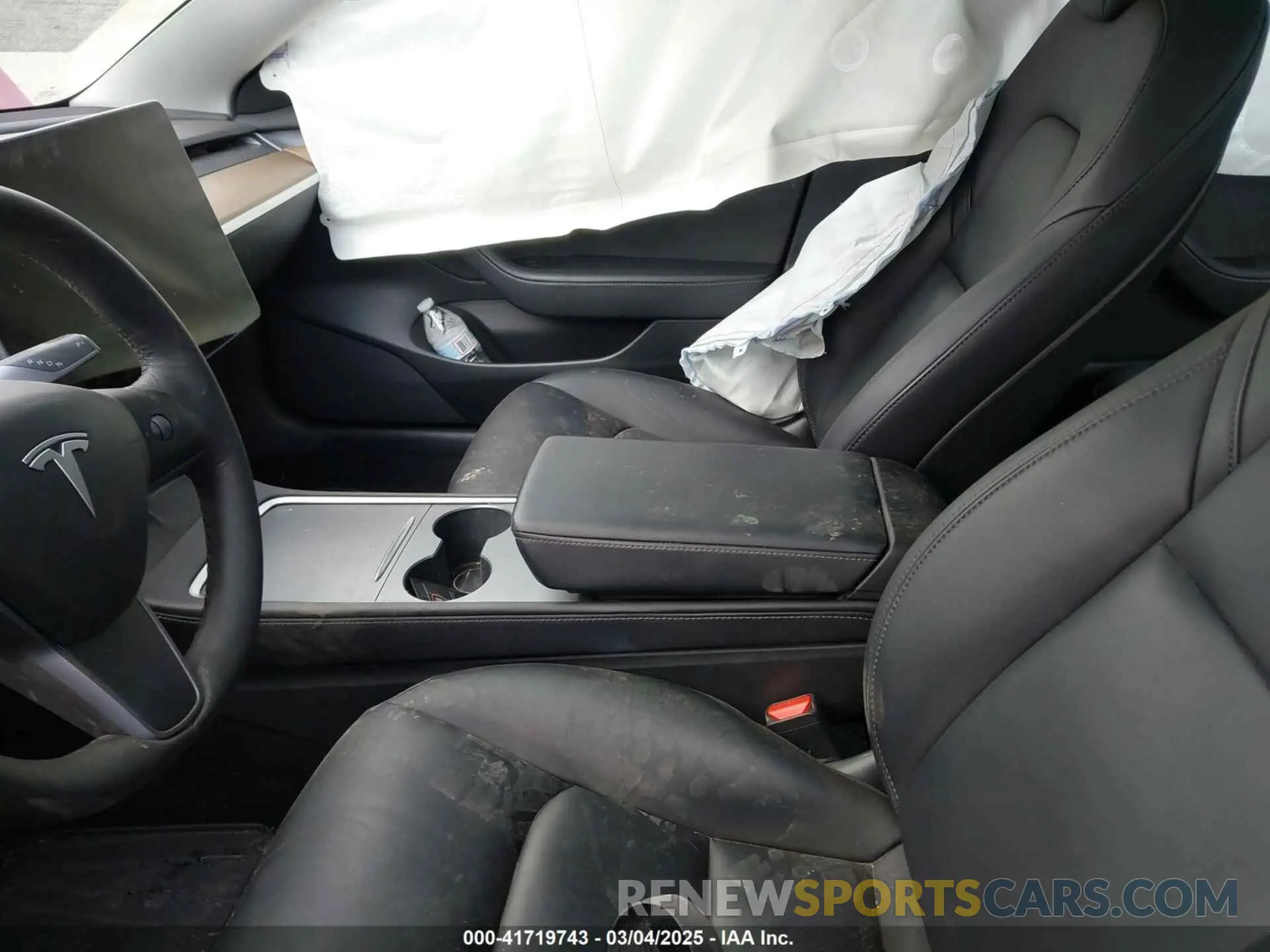 5 Photograph of a damaged car 5YJ3E1EA3NF333128 TESLA MODEL 3 2022