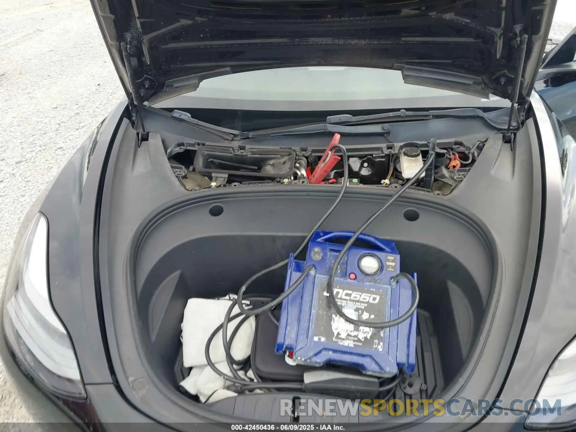 10 Photograph of a damaged car 5YJ3E1EA3NF336255 TESLA MODEL 3 2022