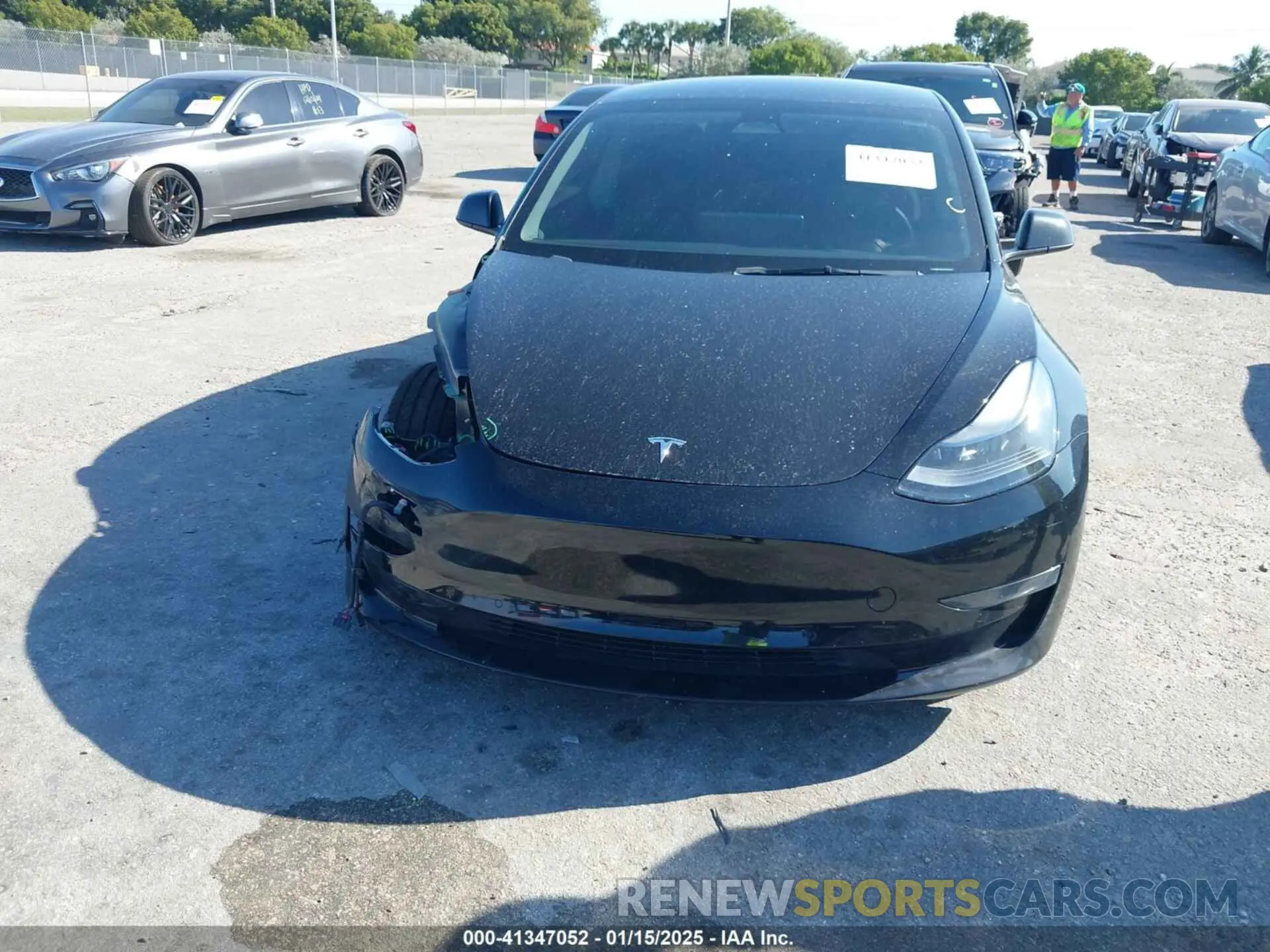 11 Photograph of a damaged car 5YJ3E1EA3NF351306 TESLA MODEL 3 2022
