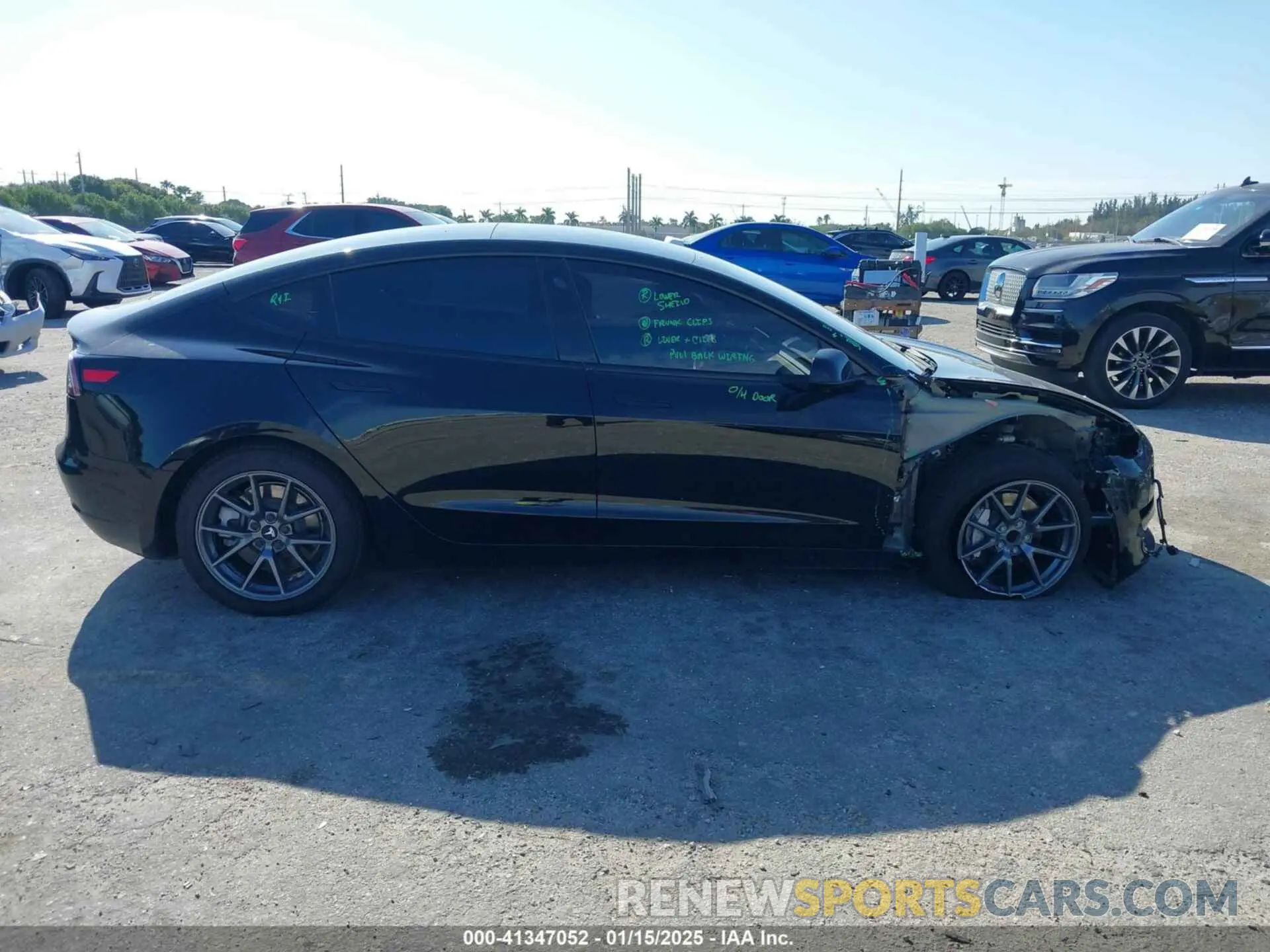 12 Photograph of a damaged car 5YJ3E1EA3NF351306 TESLA MODEL 3 2022