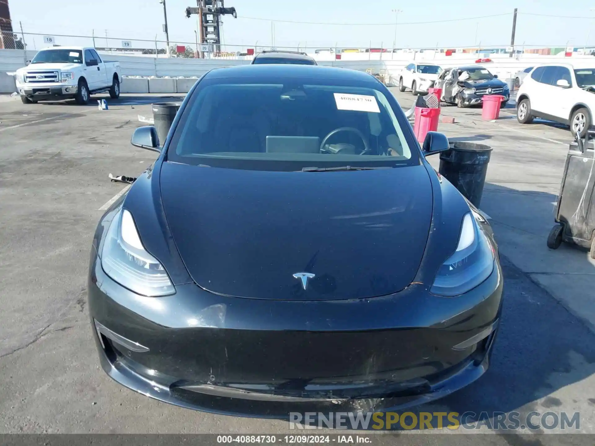 12 Photograph of a damaged car 5YJ3E1EA3NF358370 TESLA MODEL 3 2022