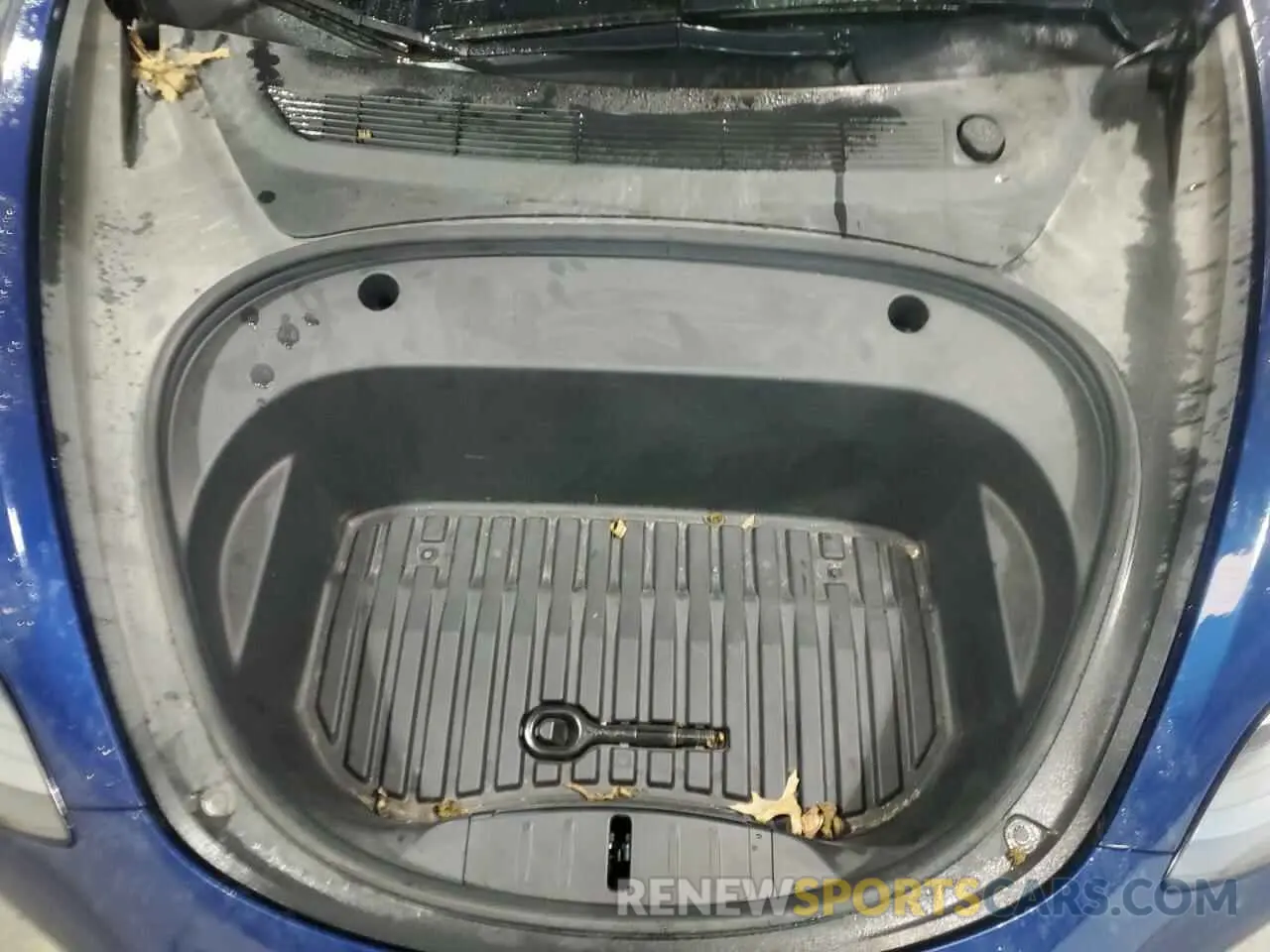 11 Photograph of a damaged car 5YJ3E1EA3NF368669 TESLA MODEL 3 2022