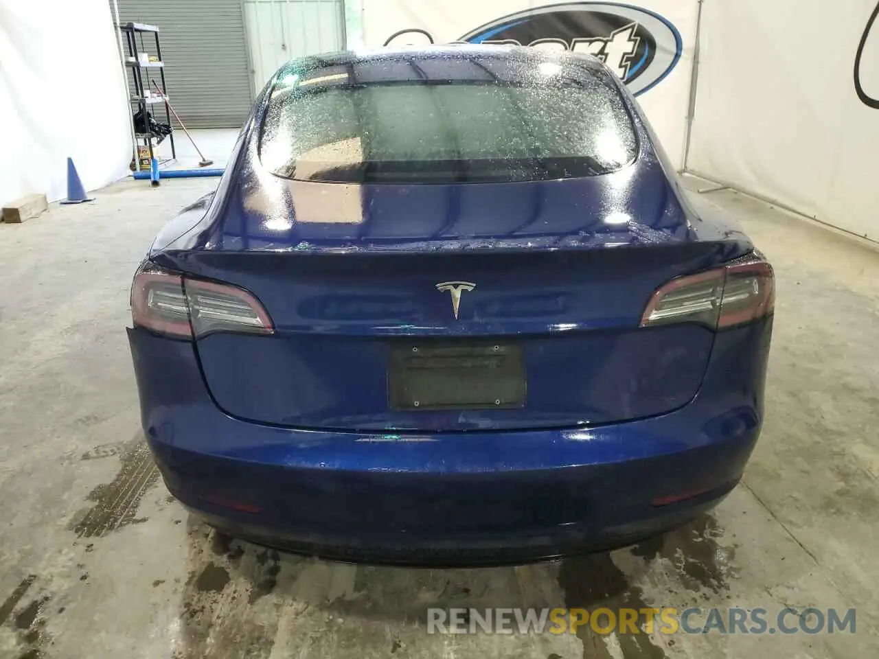6 Photograph of a damaged car 5YJ3E1EA3NF368669 TESLA MODEL 3 2022