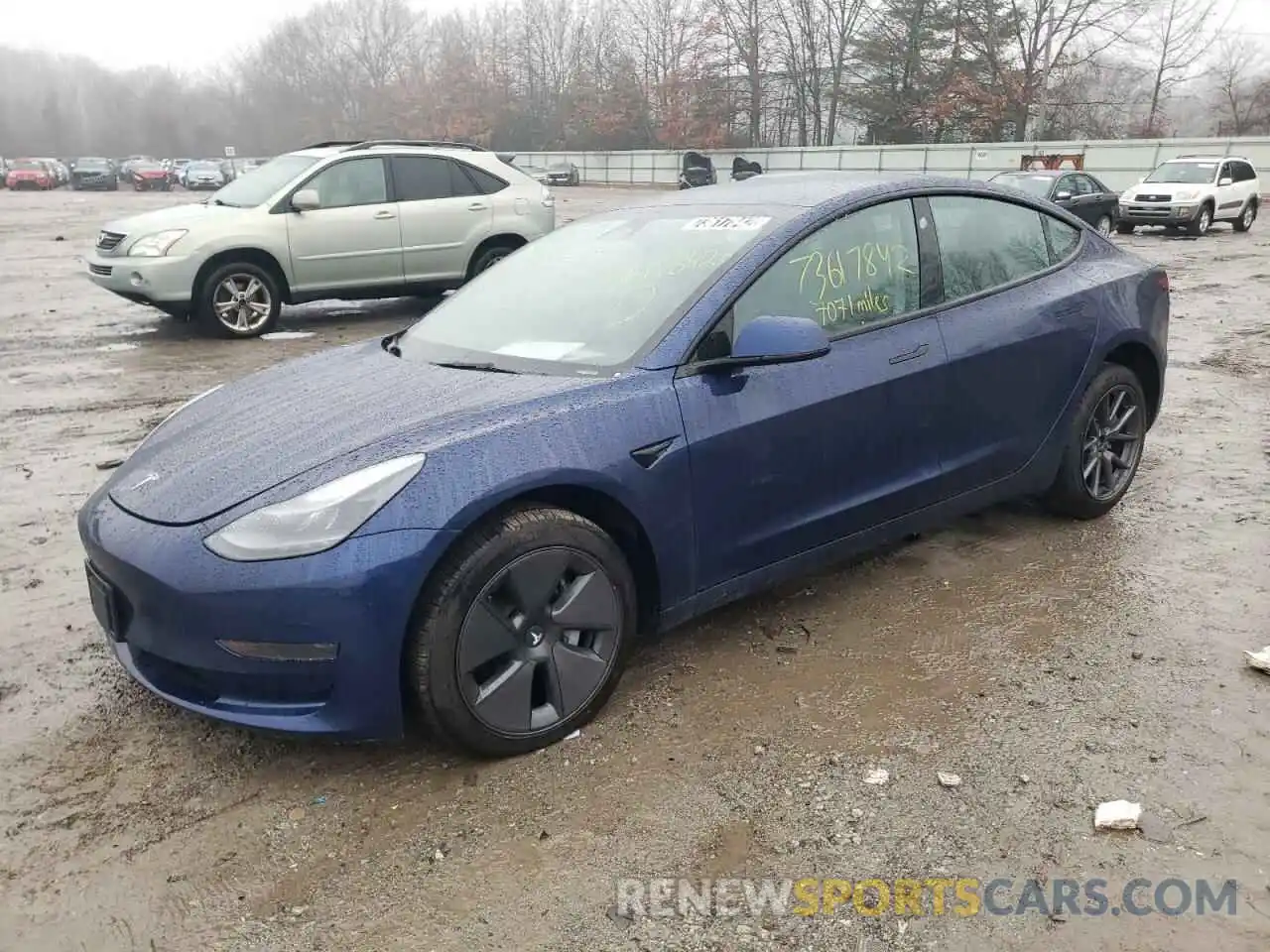 1 Photograph of a damaged car 5YJ3E1EA3NF370065 TESLA MODEL 3 2022