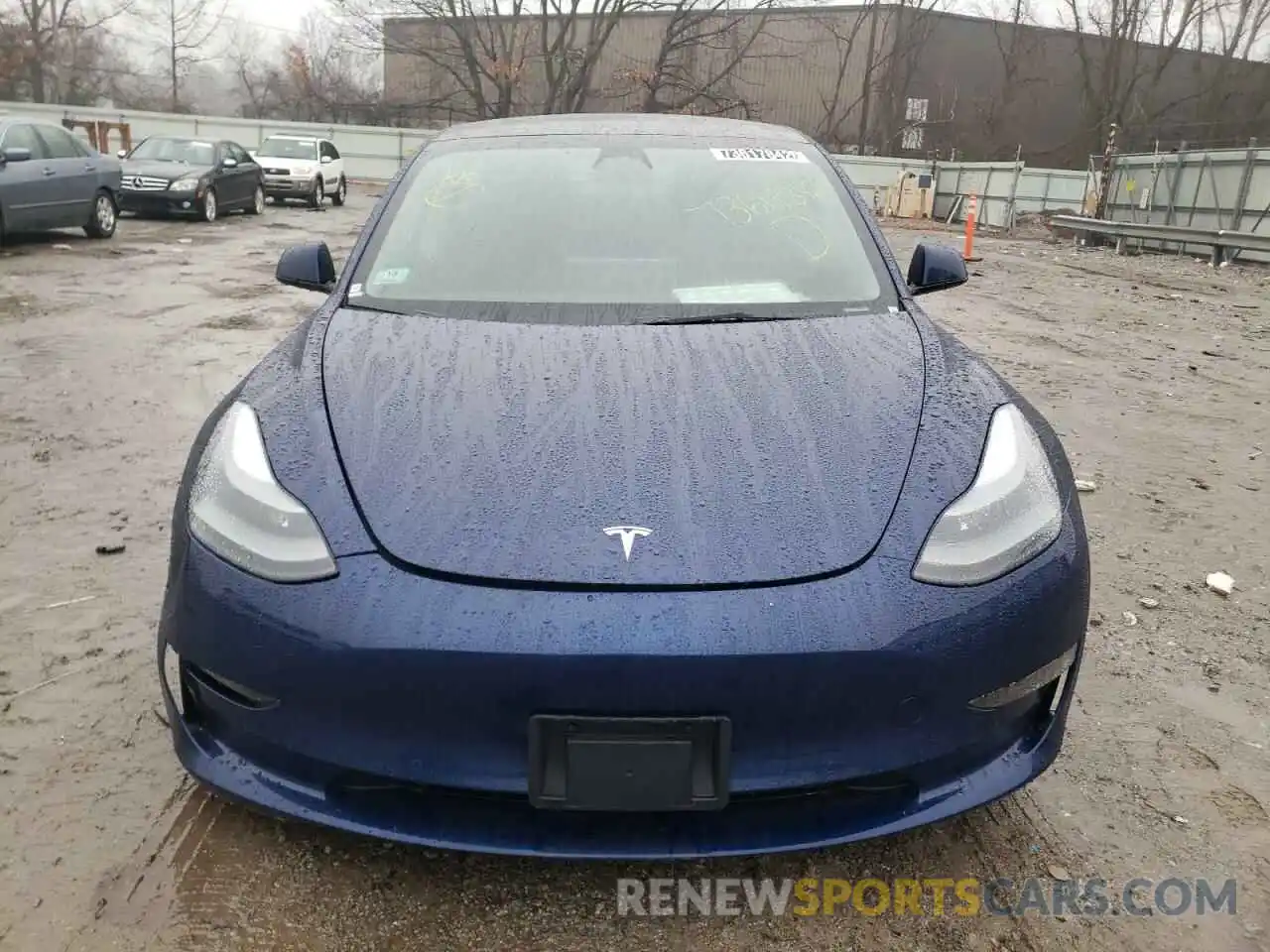 5 Photograph of a damaged car 5YJ3E1EA3NF370065 TESLA MODEL 3 2022