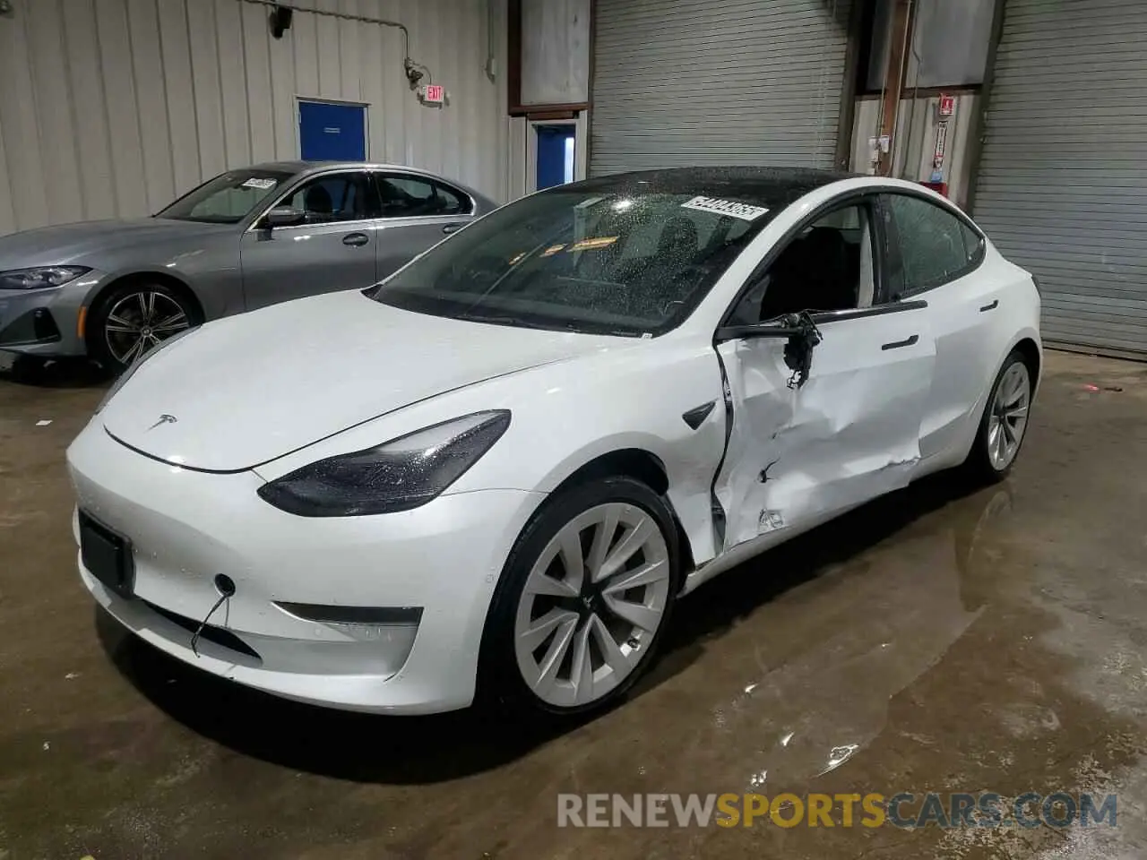 1 Photograph of a damaged car 5YJ3E1EA3NF371376 TESLA MODEL 3 2022