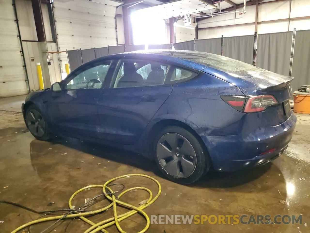 2 Photograph of a damaged car 5YJ3E1EA3NF371832 TESLA MODEL 3 2022