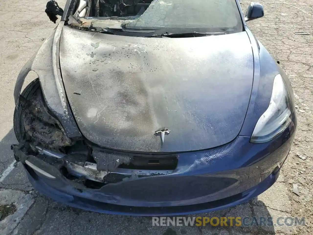 11 Photograph of a damaged car 5YJ3E1EA3NF376562 TESLA MODEL 3 2022