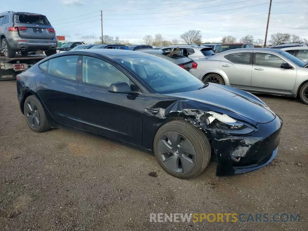 4 Photograph of a damaged car 5YJ3E1EA4NF115523 TESLA MODEL 3 2022