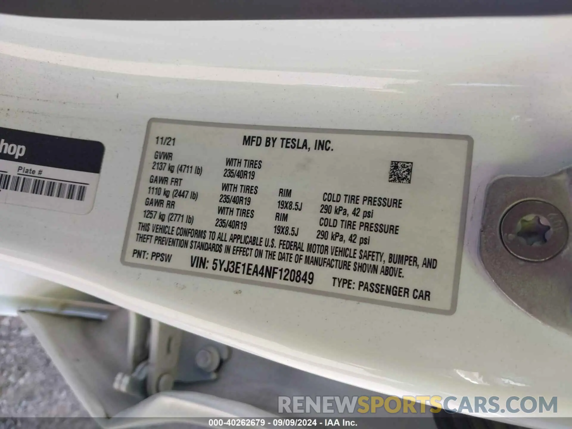 9 Photograph of a damaged car 5YJ3E1EA4NF120849 TESLA MODEL 3 2022