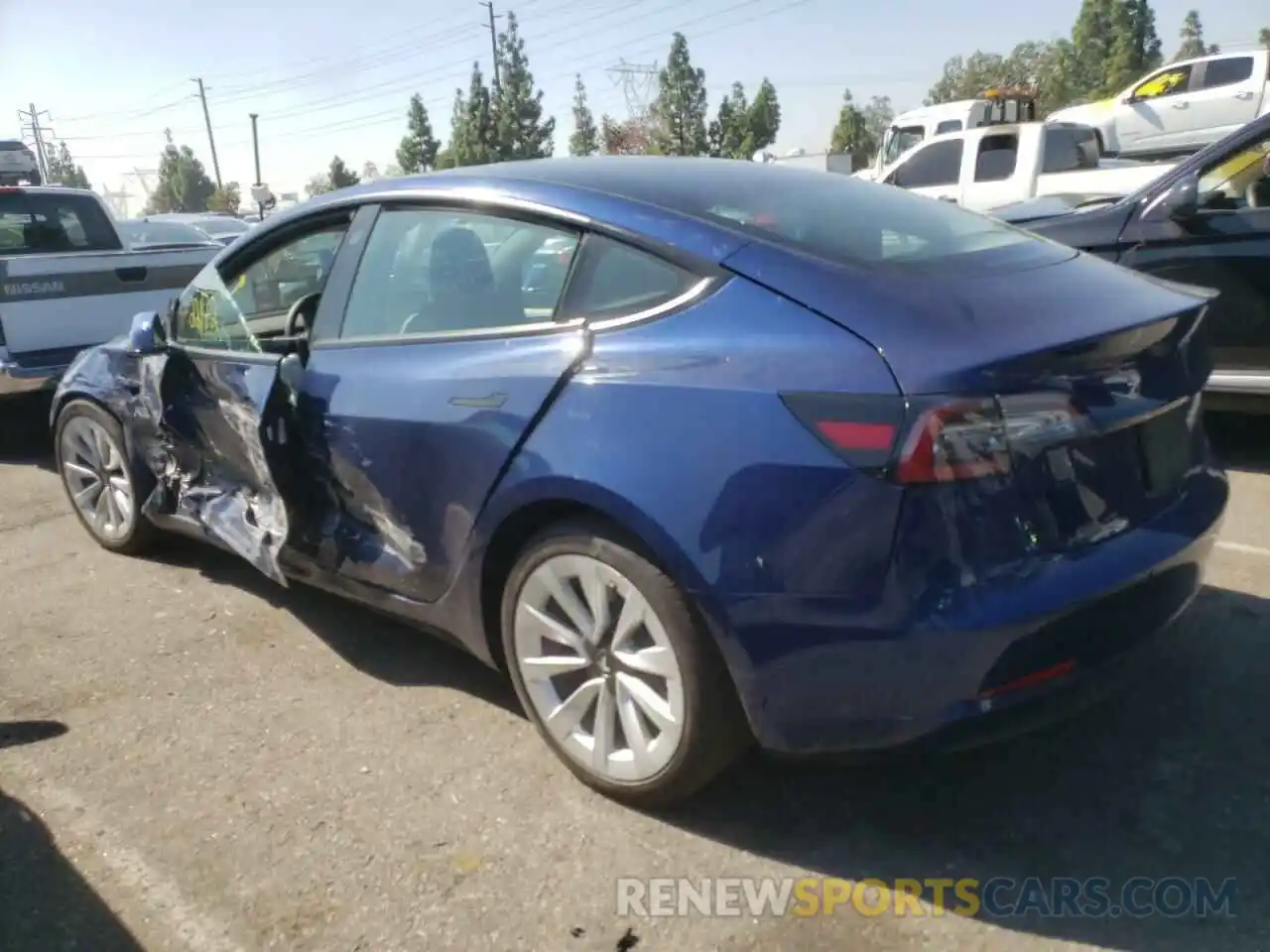 2 Photograph of a damaged car 5YJ3E1EA4NF142687 TESLA MODEL 3 2022