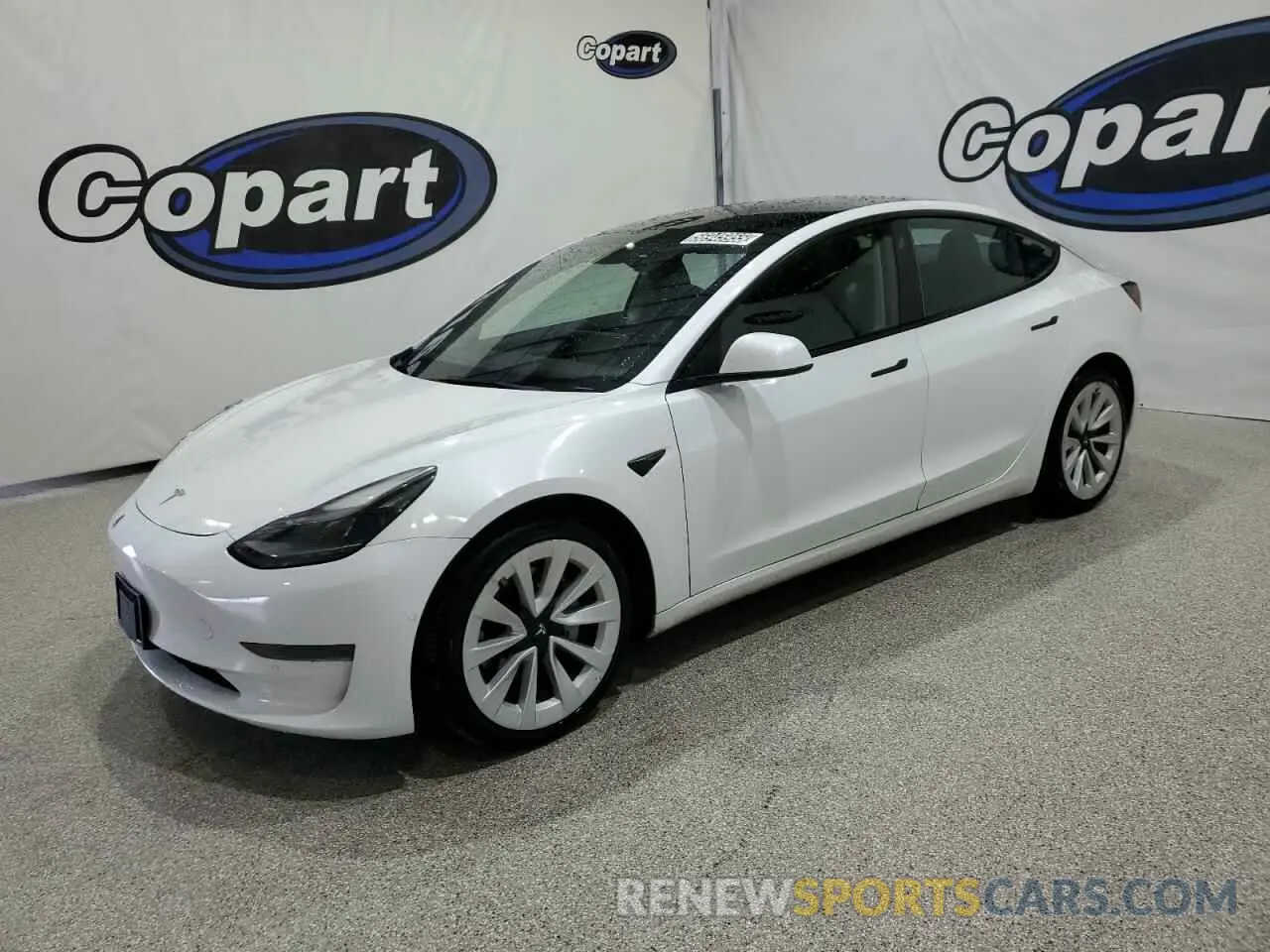 1 Photograph of a damaged car 5YJ3E1EA4NF186642 TESLA MODEL 3 2022