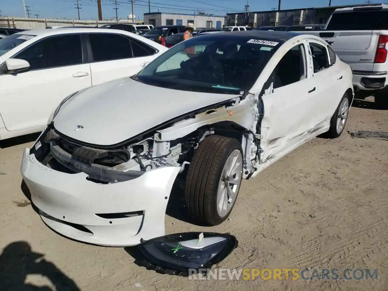 2 Photograph of a damaged car 5YJ3E1EA4NF186835 TESLA MODEL 3 2022