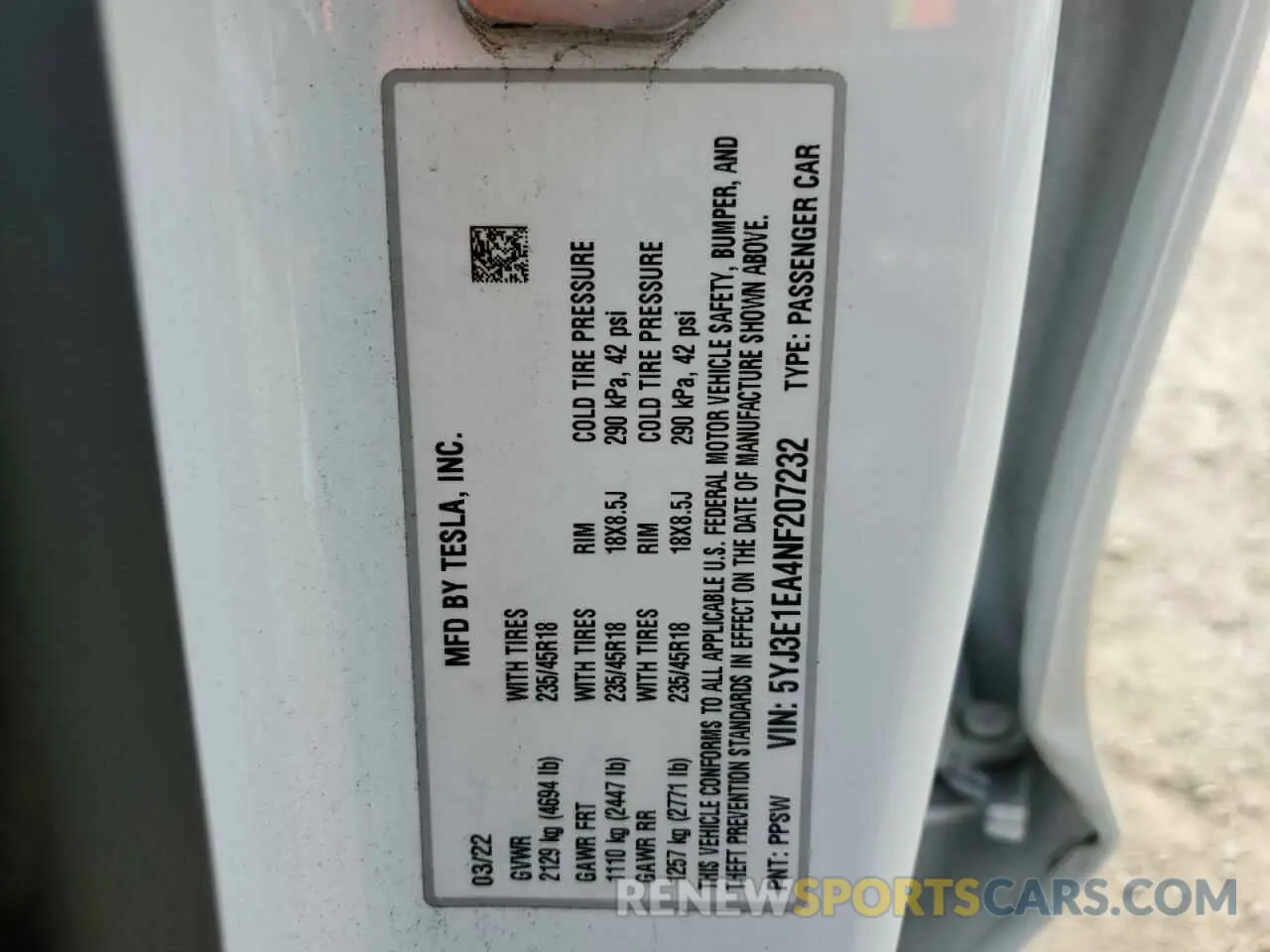 13 Photograph of a damaged car 5YJ3E1EA4NF207232 TESLA MODEL 3 2022