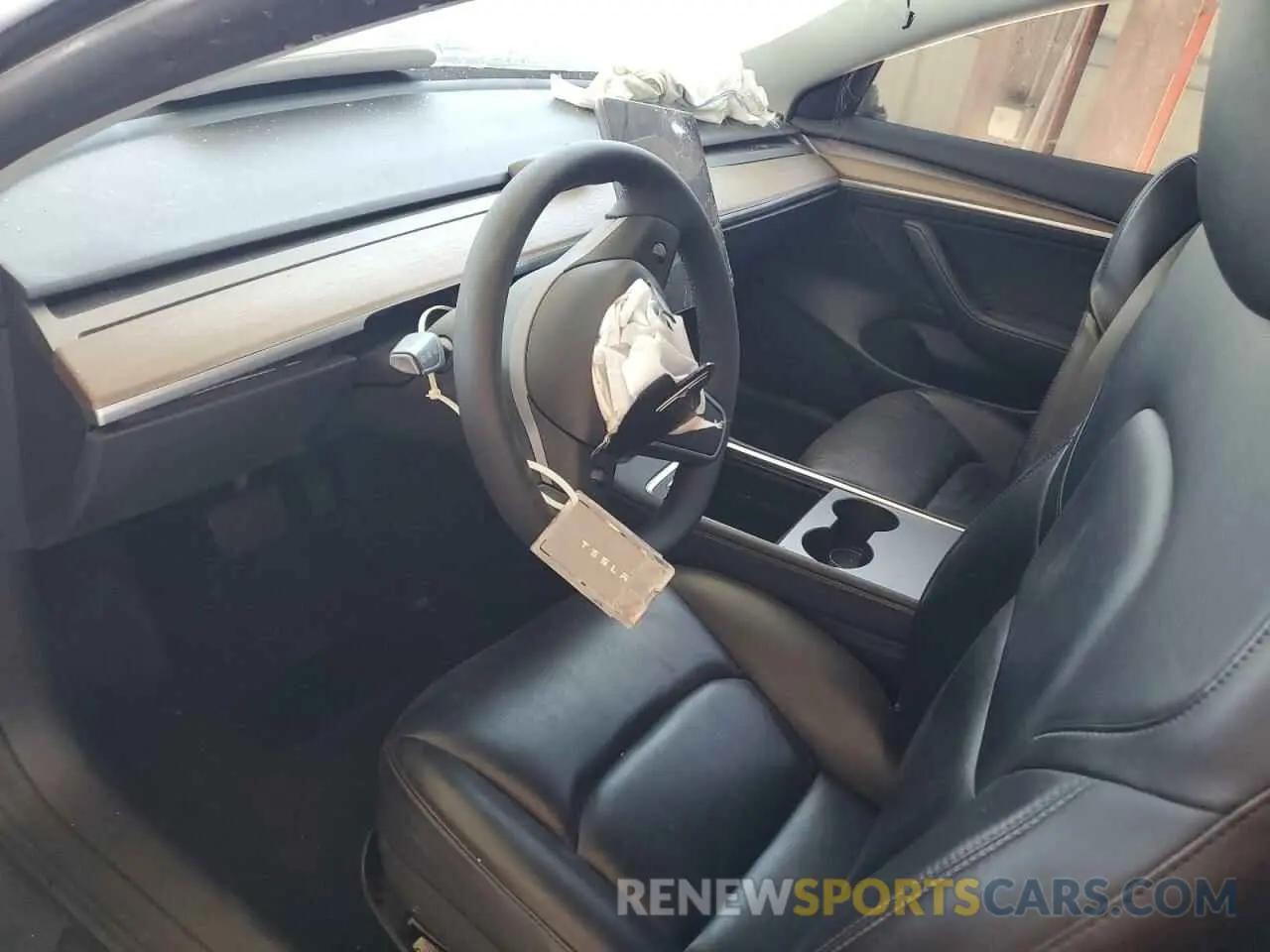8 Photograph of a damaged car 5YJ3E1EA4NF285493 TESLA MODEL 3 2022