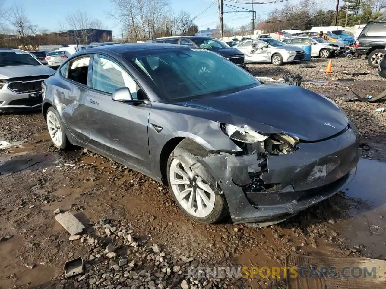 4 Photograph of a damaged car 5YJ3E1EA4NF288359 TESLA MODEL 3 2022