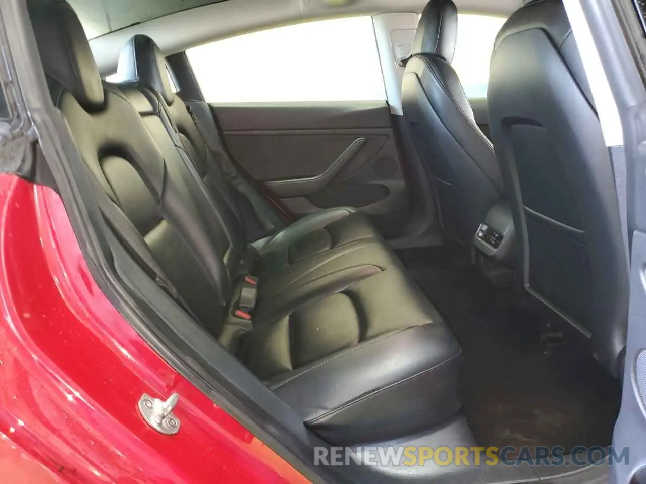 10 Photograph of a damaged car 5YJ3E1EA4NF288457 TESLA MODEL 3 2022