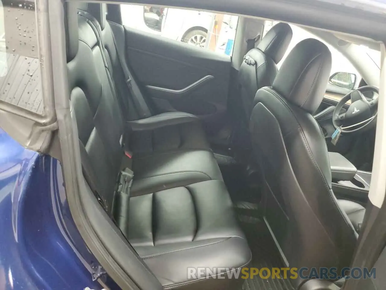 10 Photograph of a damaged car 5YJ3E1EA4NF288460 TESLA MODEL 3 2022