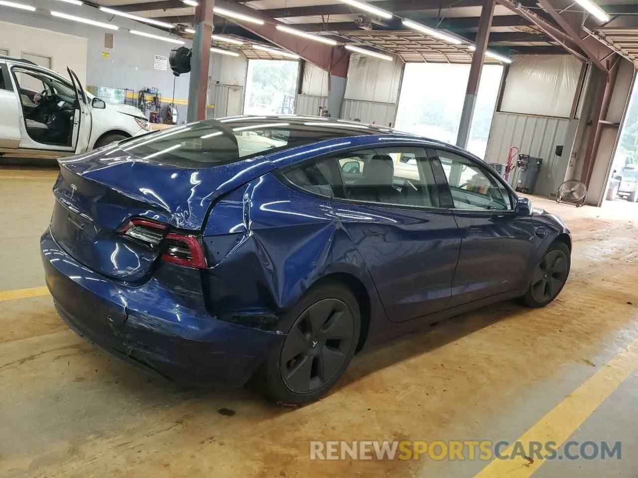 3 Photograph of a damaged car 5YJ3E1EA4NF288460 TESLA MODEL 3 2022