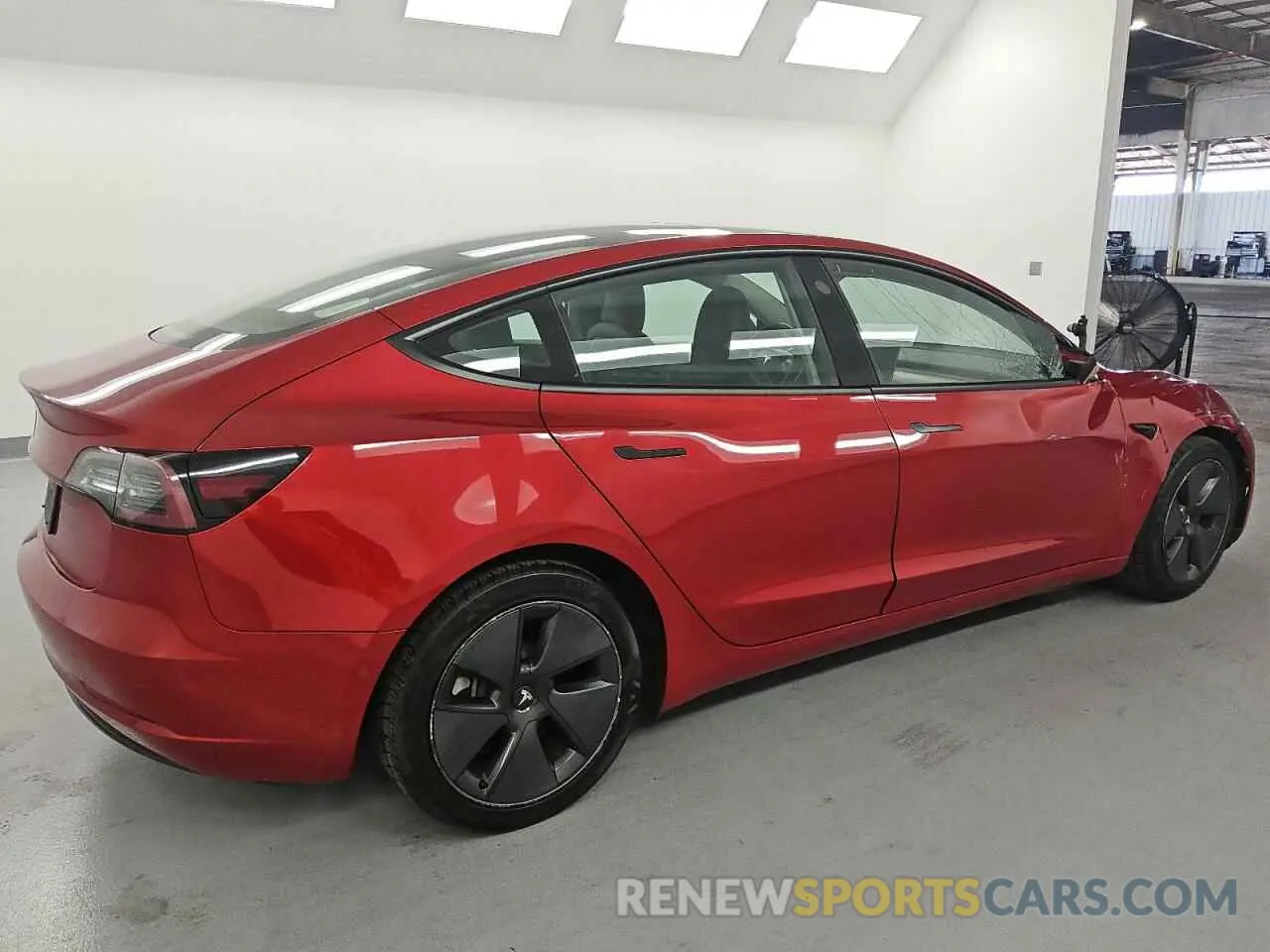 3 Photograph of a damaged car 5YJ3E1EA4NF288488 TESLA MODEL 3 2022
