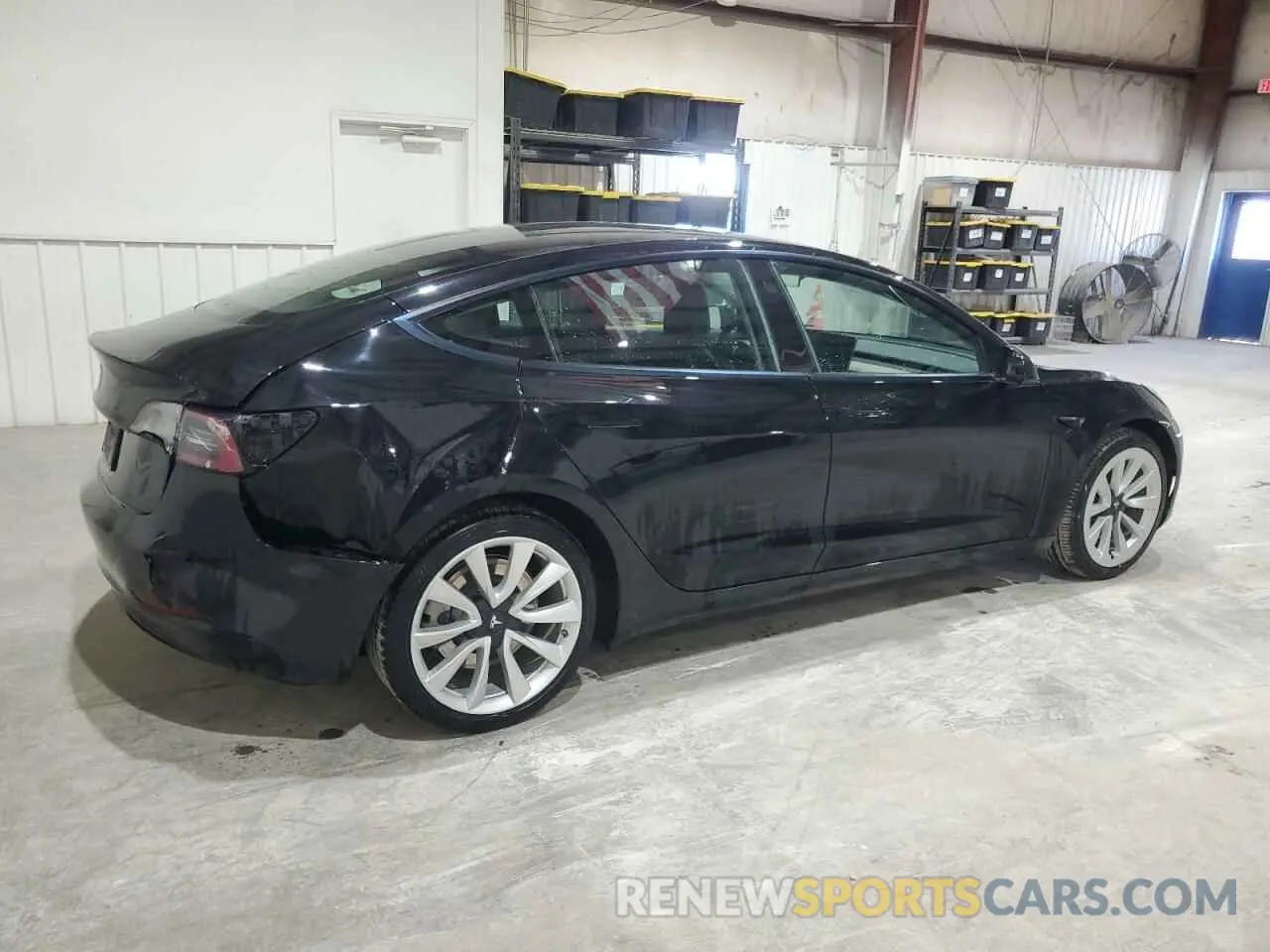 3 Photograph of a damaged car 5YJ3E1EA4NF304866 TESLA MODEL 3 2022