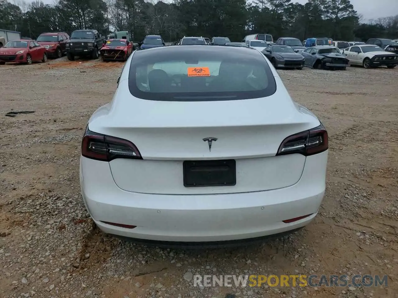 6 Photograph of a damaged car 5YJ3E1EA4NF323336 TESLA MODEL 3 2022