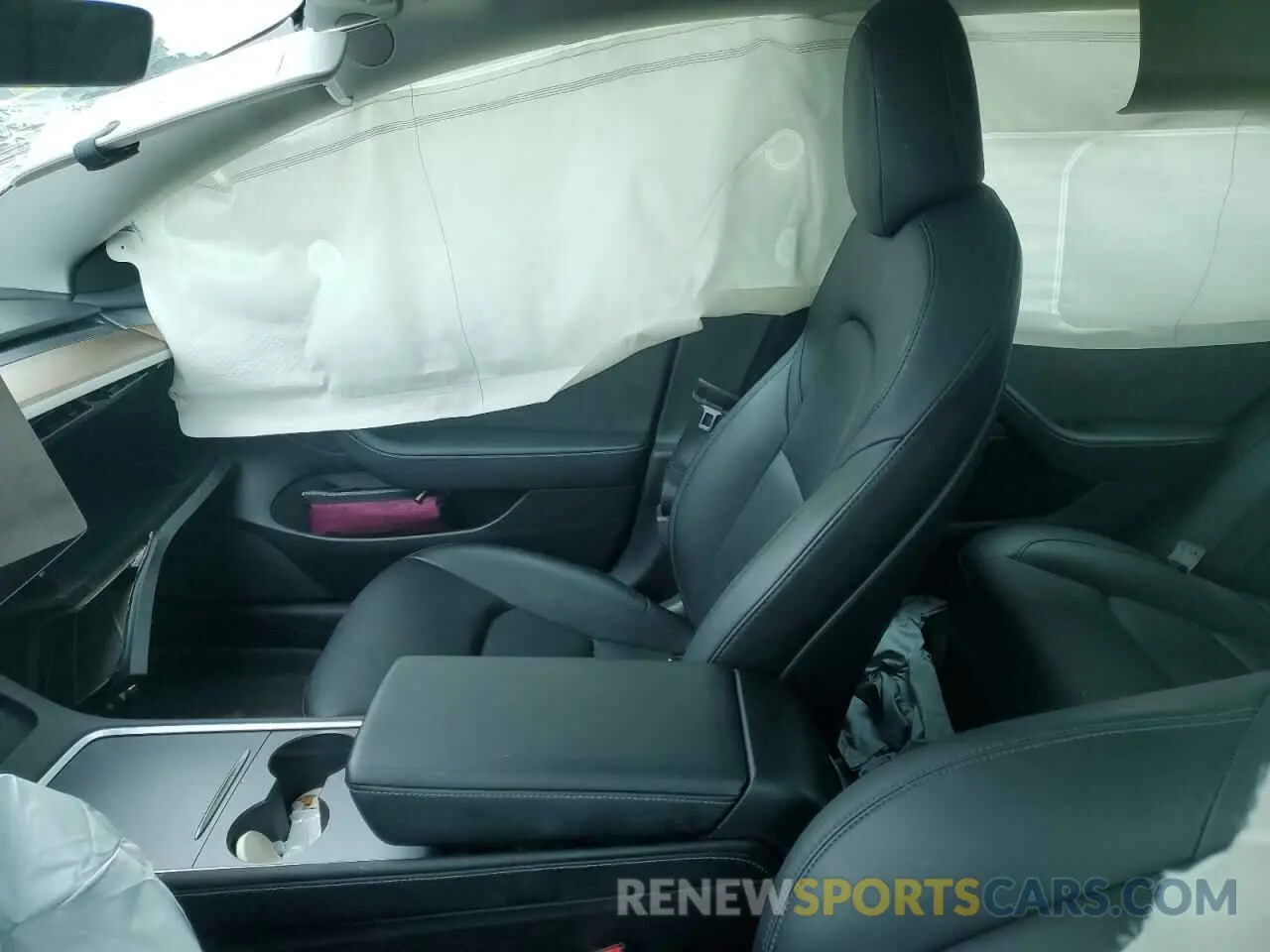 8 Photograph of a damaged car 5YJ3E1EA4NF323336 TESLA MODEL 3 2022