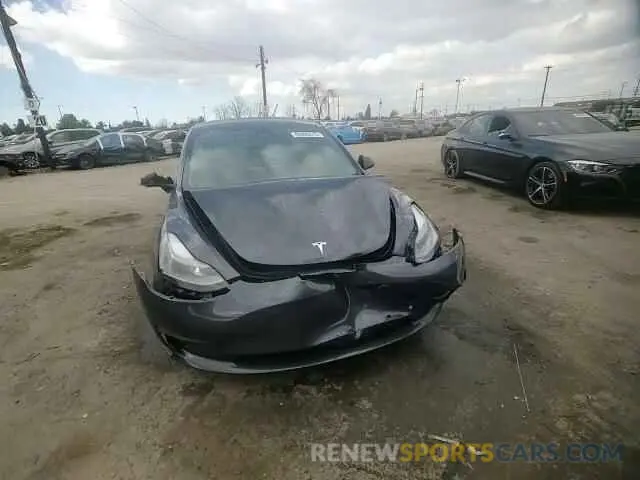 11 Photograph of a damaged car 5YJ3E1EA4NF343053 TESLA MODEL 3 2022
