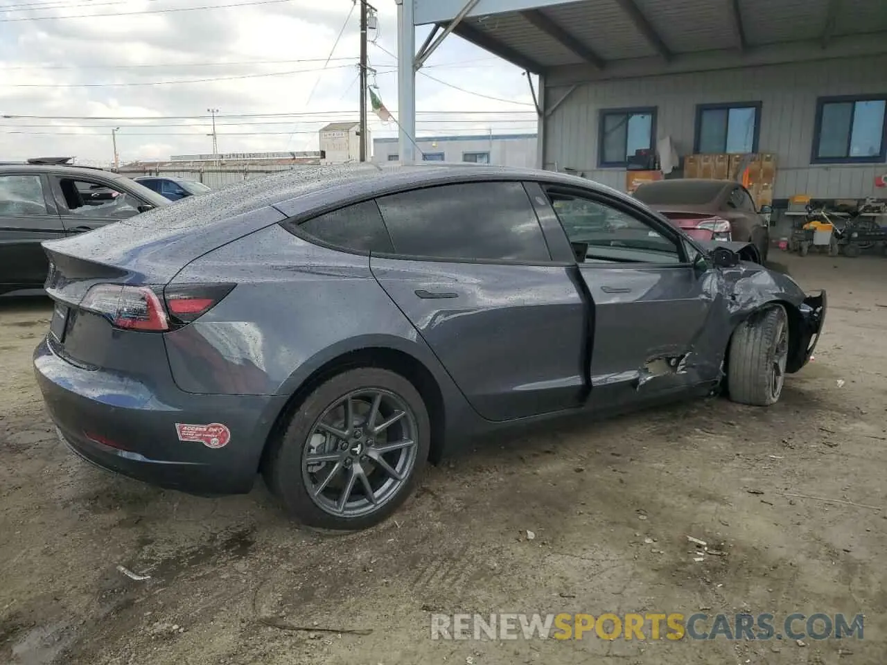 3 Photograph of a damaged car 5YJ3E1EA4NF343053 TESLA MODEL 3 2022