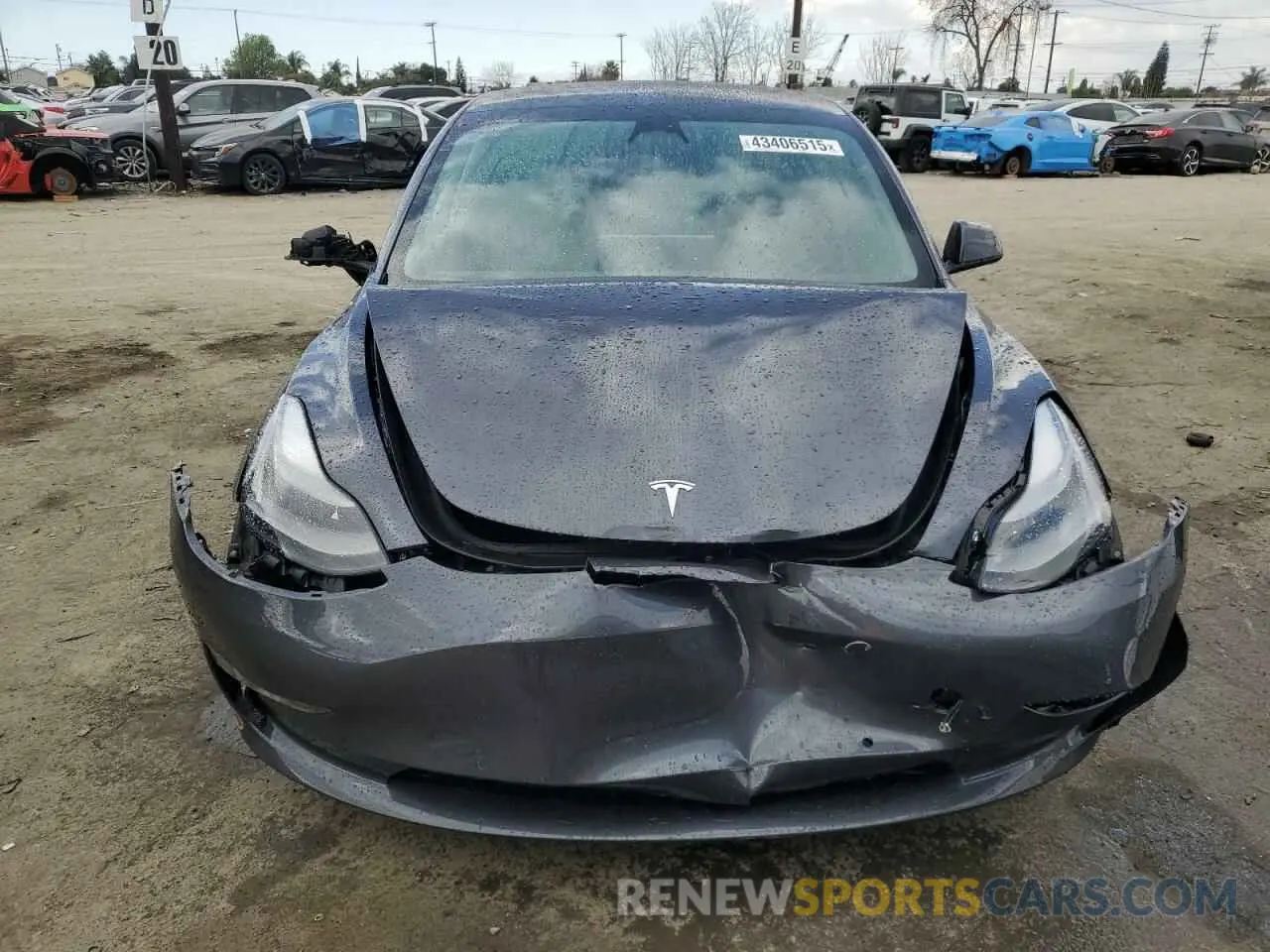 5 Photograph of a damaged car 5YJ3E1EA4NF343053 TESLA MODEL 3 2022