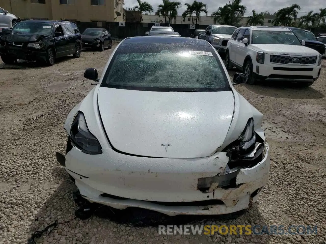 5 Photograph of a damaged car 5YJ3E1EA4NF345630 TESLA MODEL 3 2022