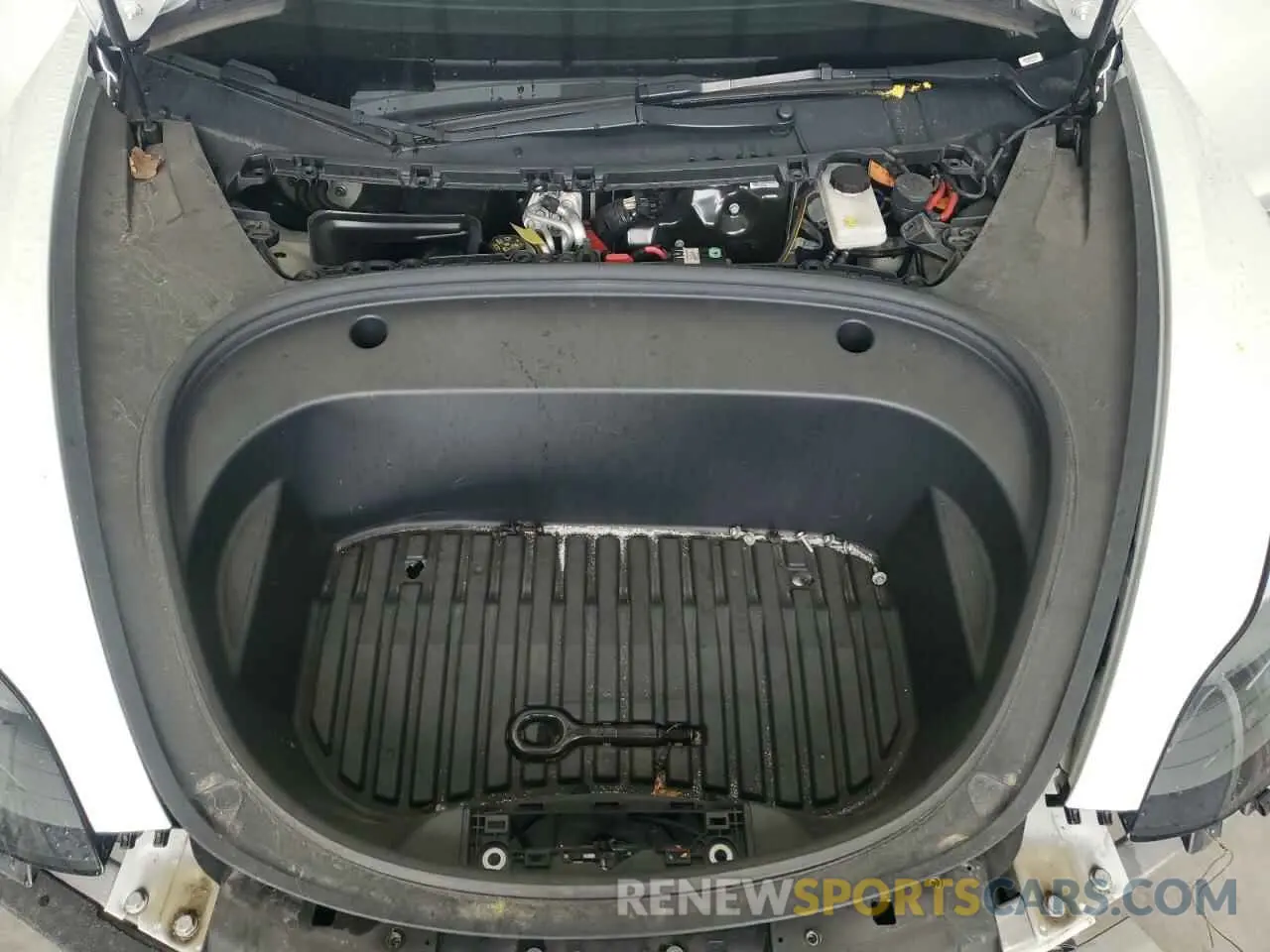 11 Photograph of a damaged car 5YJ3E1EA4NF368874 TESLA MODEL 3 2022