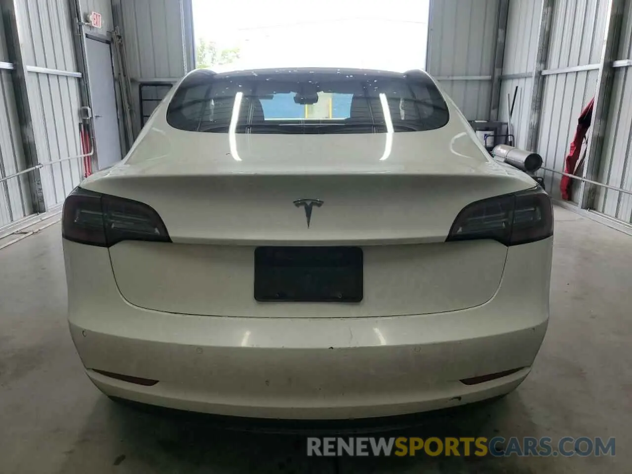 6 Photograph of a damaged car 5YJ3E1EA4NF368874 TESLA MODEL 3 2022