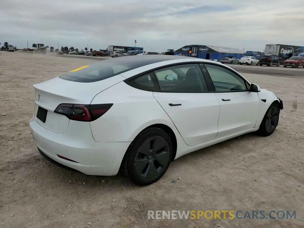 3 Photograph of a damaged car 5YJ3E1EA4NF370754 TESLA MODEL 3 2022