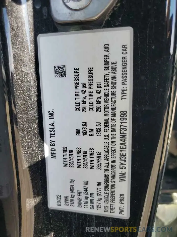 12 Photograph of a damaged car 5YJ3E1EA4NF371998 TESLA MODEL 3 2022