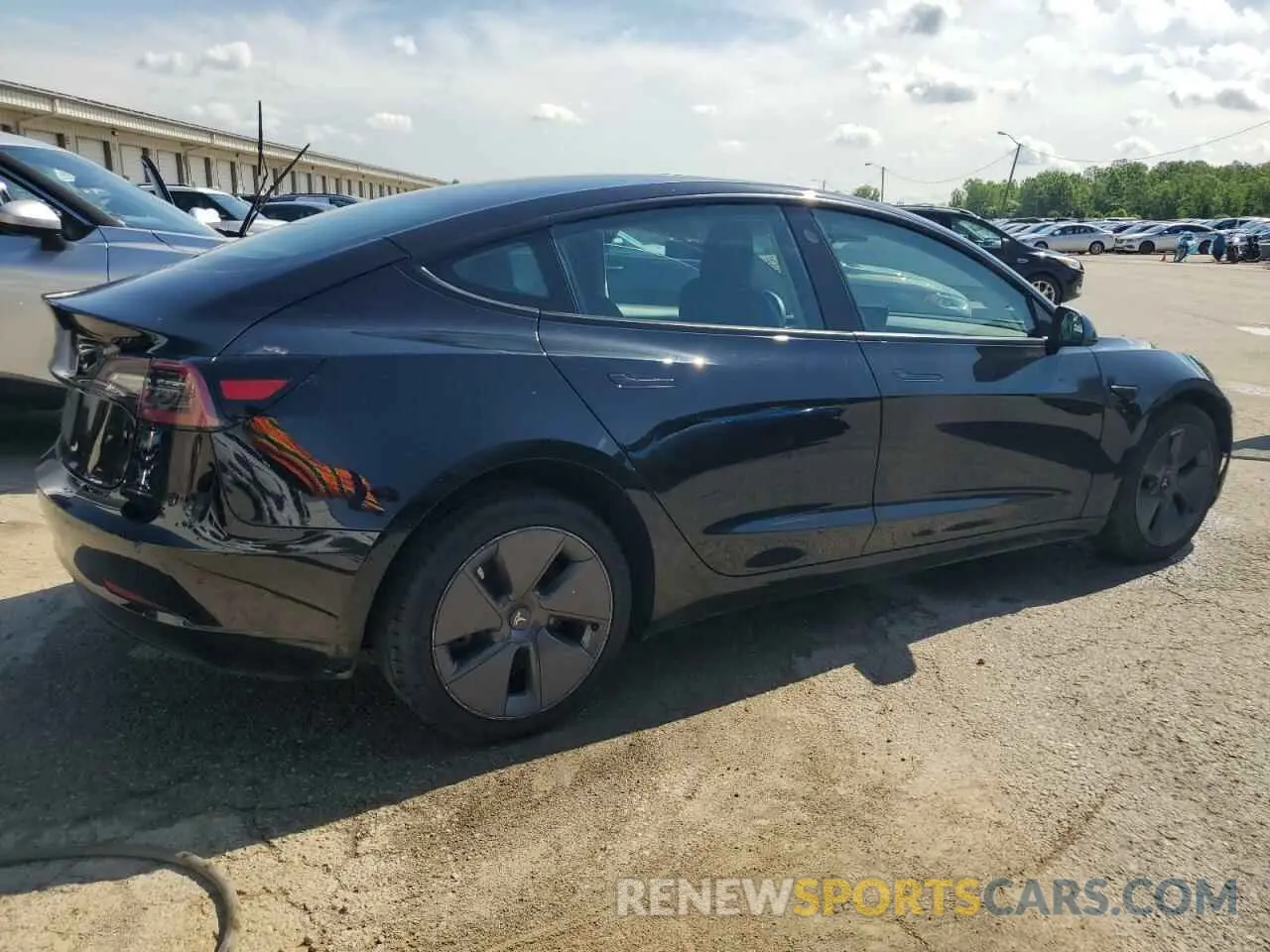 3 Photograph of a damaged car 5YJ3E1EA4NF371998 TESLA MODEL 3 2022
