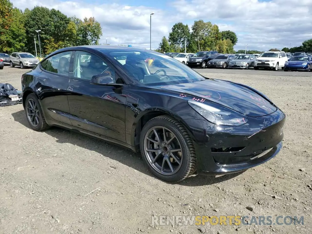 4 Photograph of a damaged car 5YJ3E1EA5NF101503 TESLA MODEL 3 2022