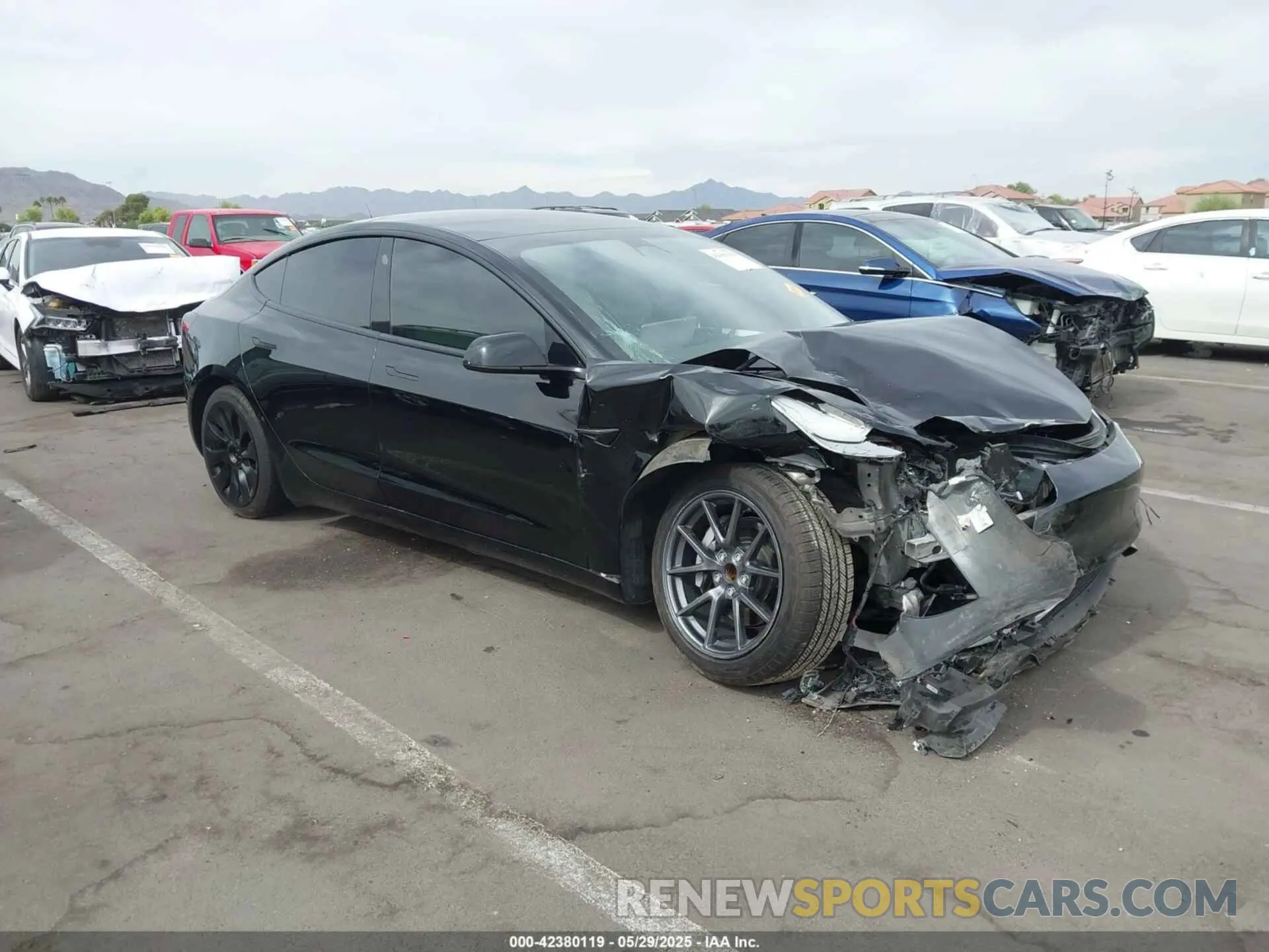 1 Photograph of a damaged car 5YJ3E1EA5NF136199 TESLA MODEL 3 2022