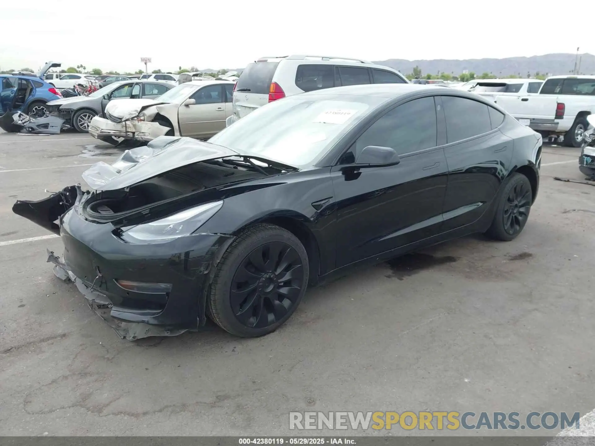 2 Photograph of a damaged car 5YJ3E1EA5NF136199 TESLA MODEL 3 2022